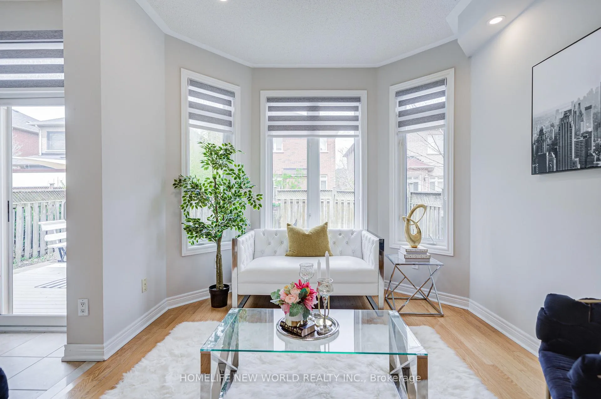 Photo 11 of 58 Saint Damian Avenue, Vaughan, Vellore Village — HOMEH
