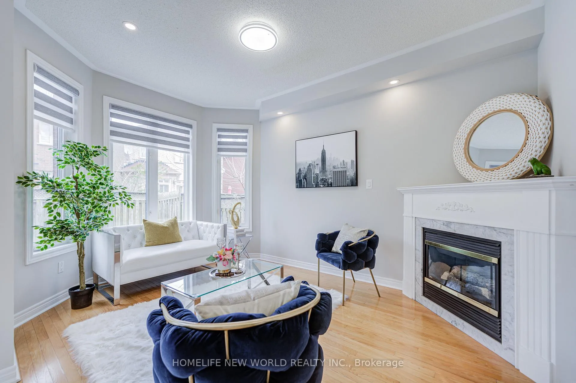 Photo 12 of 58 Saint Damian Avenue, Vaughan, Vellore Village — HOMEH