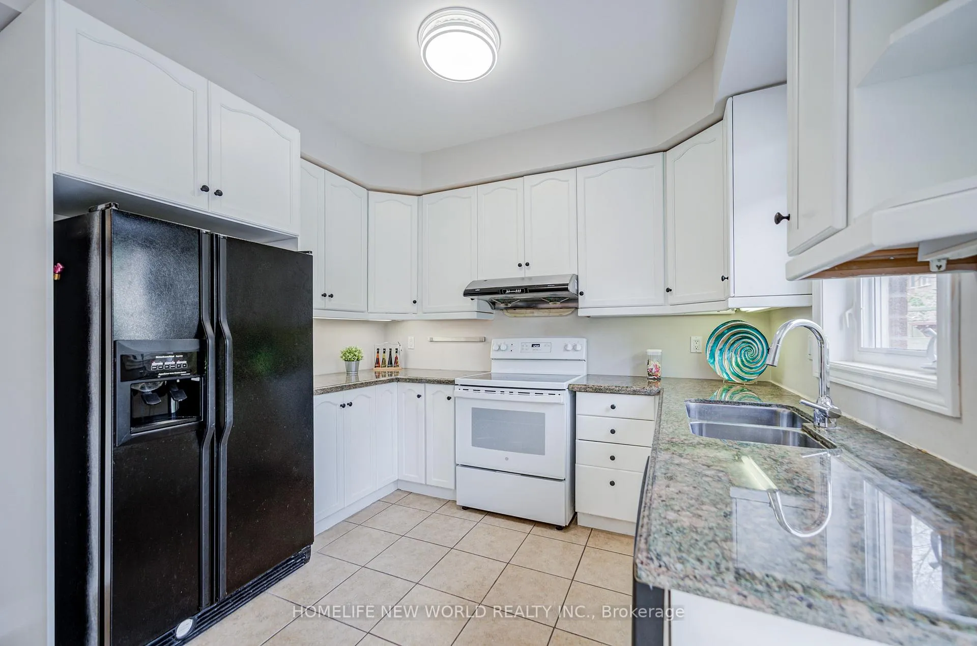 Photo 17 of 58 Saint Damian Avenue, Vaughan, Vellore Village — HOMEH