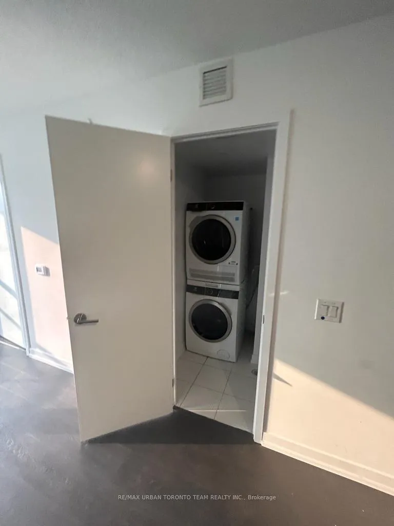 Photo 12 of Unit 1609, 219 Dundas Street E, Toronto, Church-Yonge Corridor — HOMEH