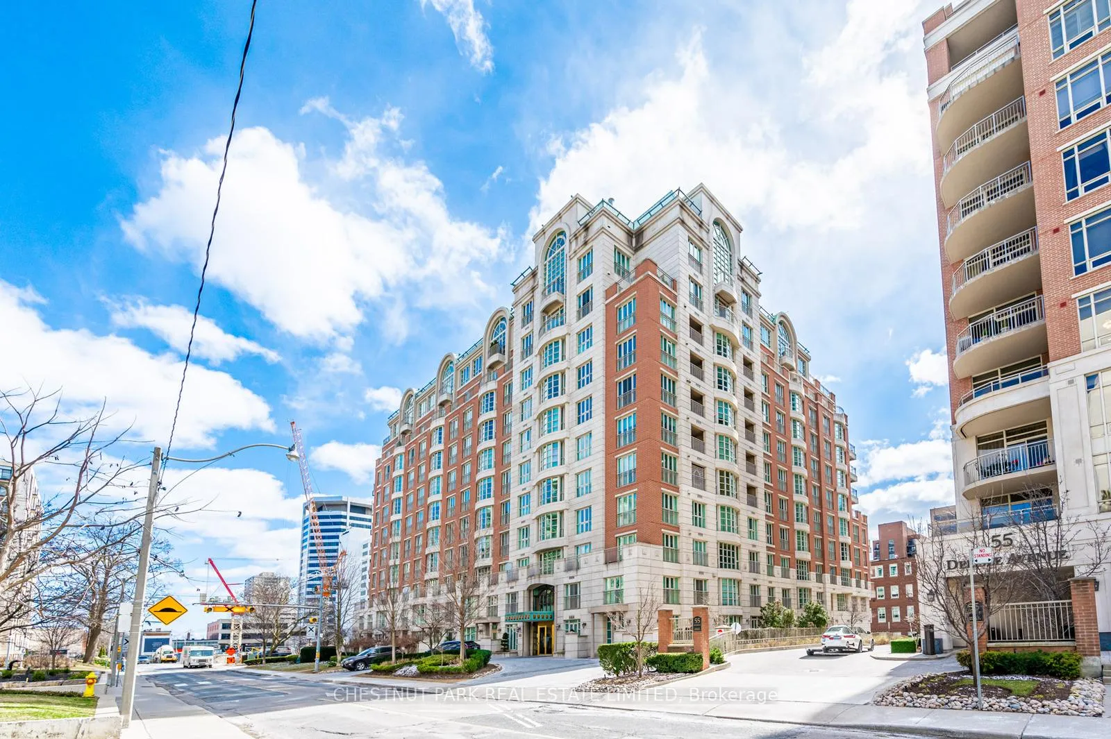 Front of Unit 705, 33 Delisle Avenue