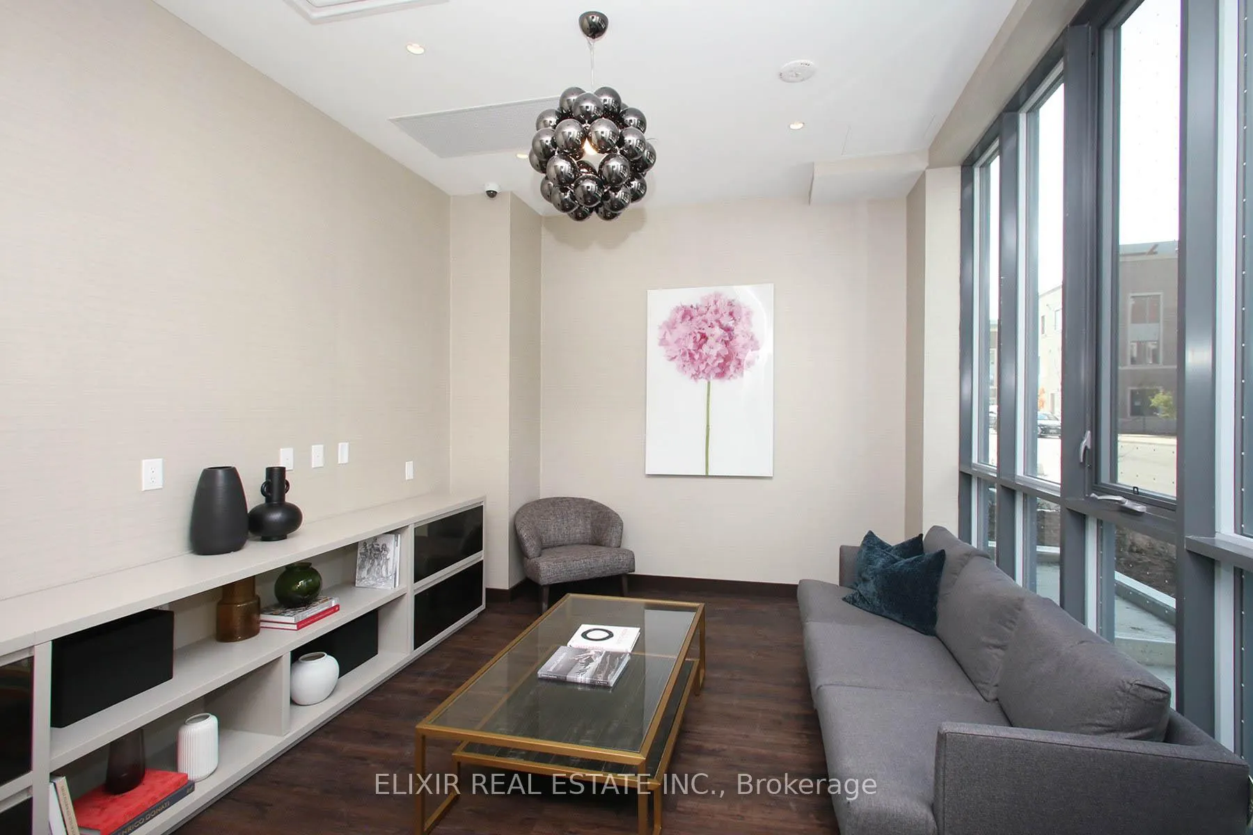 Photo 18 of Unit 522, 60 Honeycrisp Crescent, Vaughan, Vaughan Corporate Centre — HOMEH