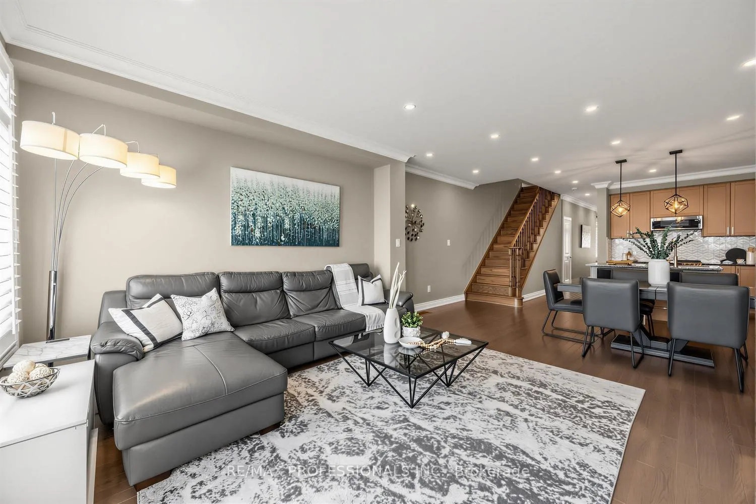 Photo 9 of 44 Oakmore Lane, Brampton, Bram West — HOMEH