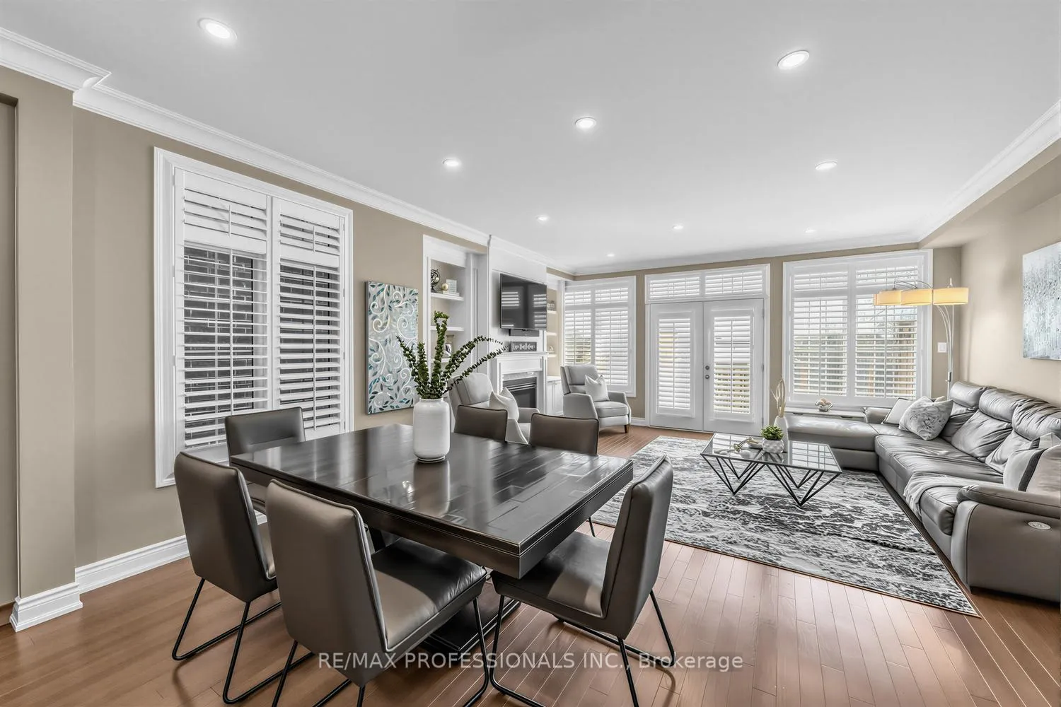 Photo 12 of 44 Oakmore Lane, Brampton, Bram West — HOMEH
