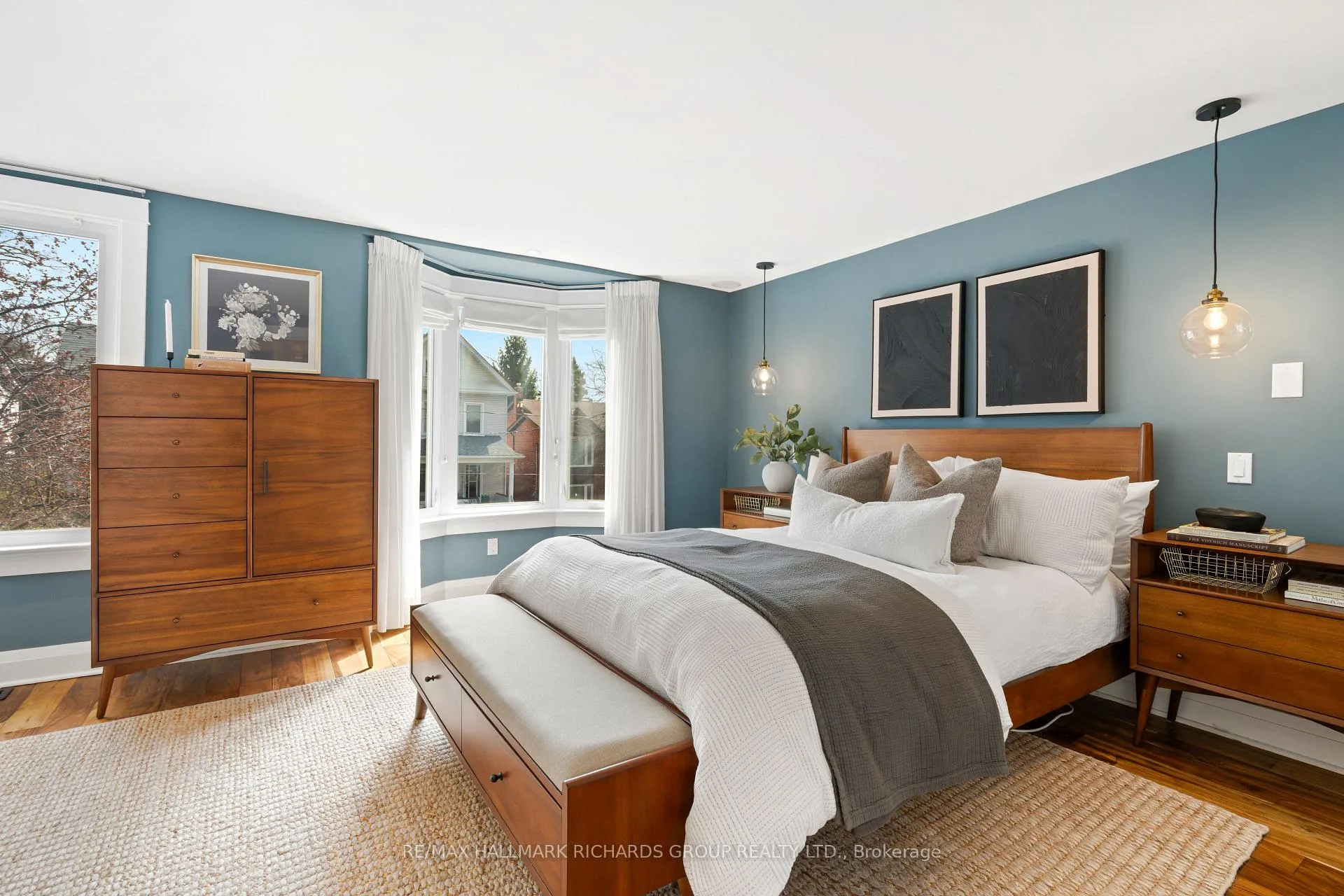 Photo 12 of 26 Wheeler Avenue, Toronto, The Beaches — HOMEH