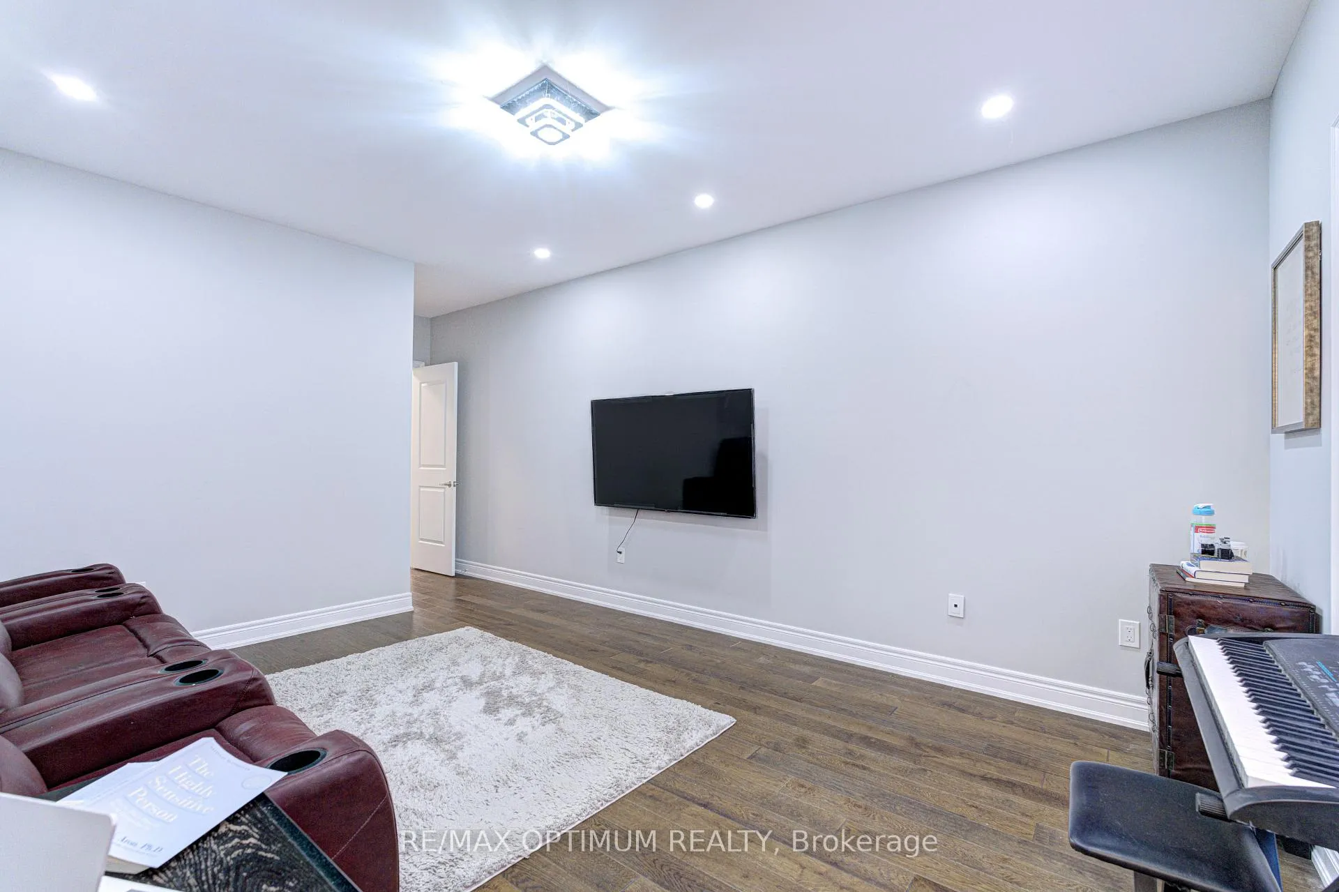 Photo 27 of 51 Dairymaid Road, Brampton, Credit Valley — HOMEH