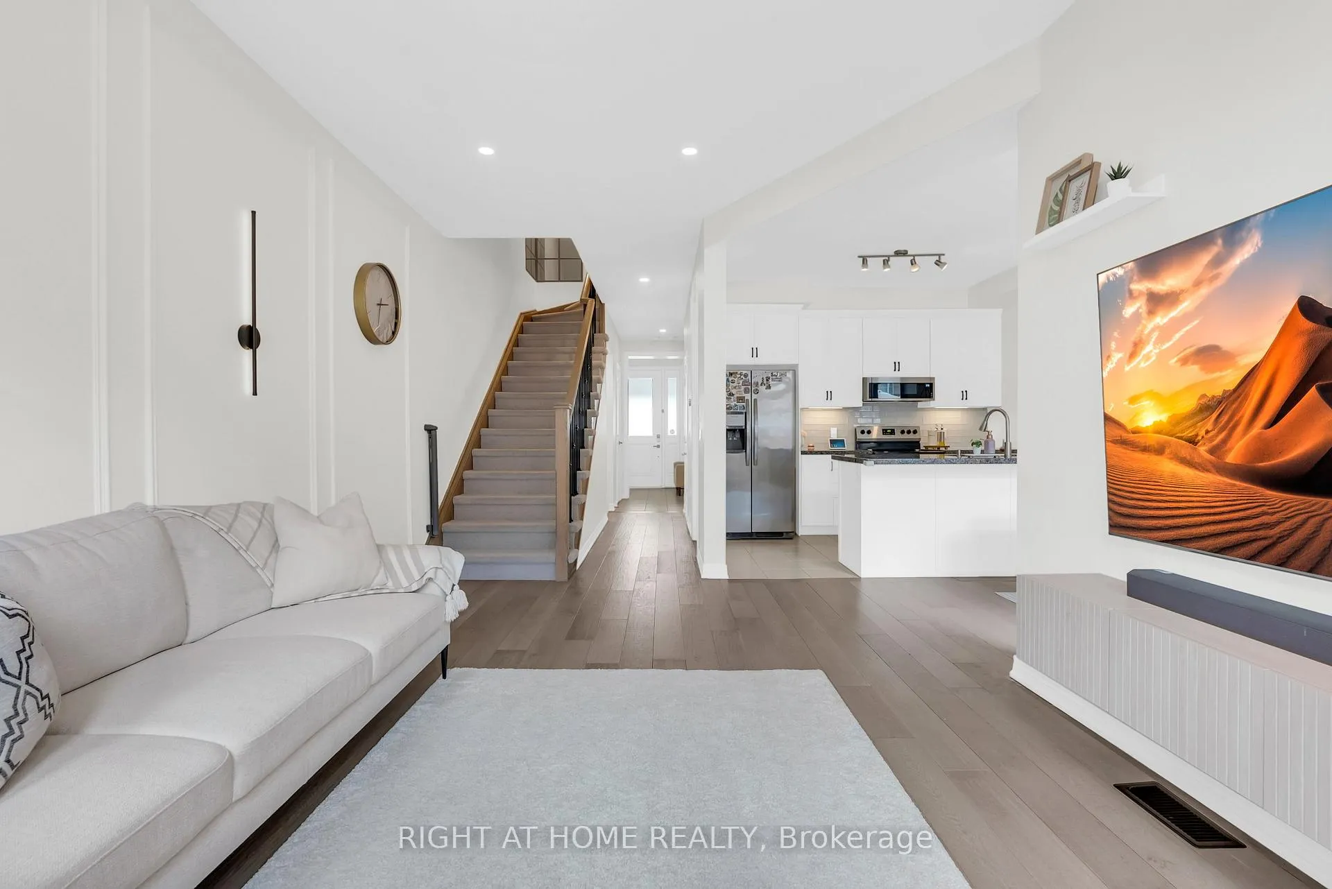Photo 18 of 35 Talence Drive, Hamilton, Stoney Creek Mountain — HOMEH