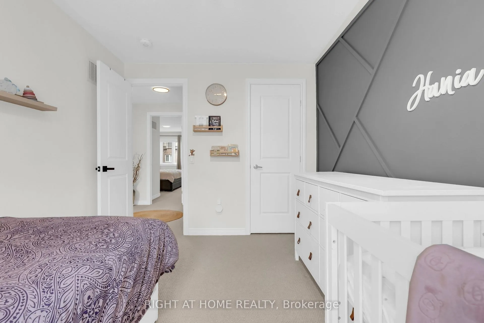 Photo 27 of 35 Talence Drive, Hamilton, Stoney Creek Mountain — HOMEH