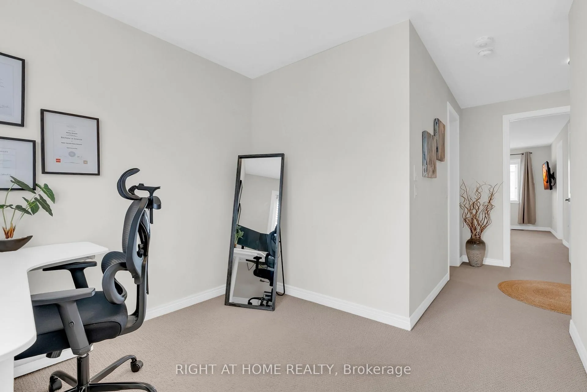 Photo 30 of 35 Talence Drive, Hamilton, Stoney Creek Mountain — HOMEH