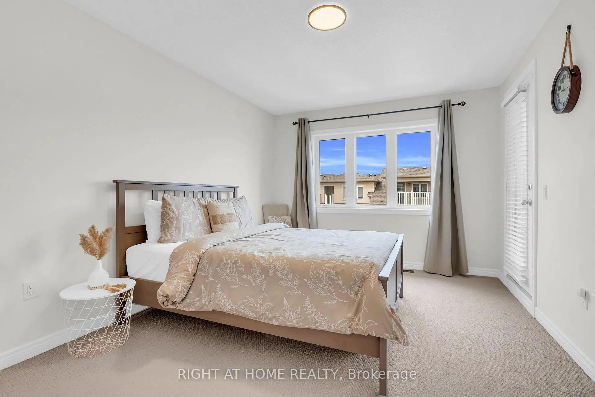 Photo 33 of 35 Talence Drive, Hamilton, Stoney Creek Mountain — HOMEH