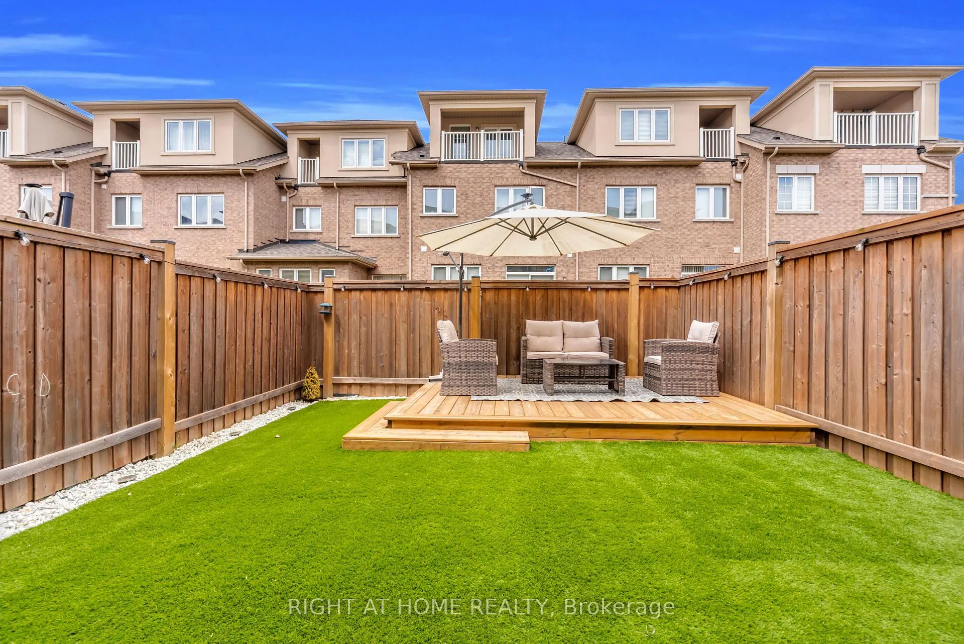Photo 42 of 35 Talence Drive, Hamilton, Stoney Creek Mountain — HOMEH