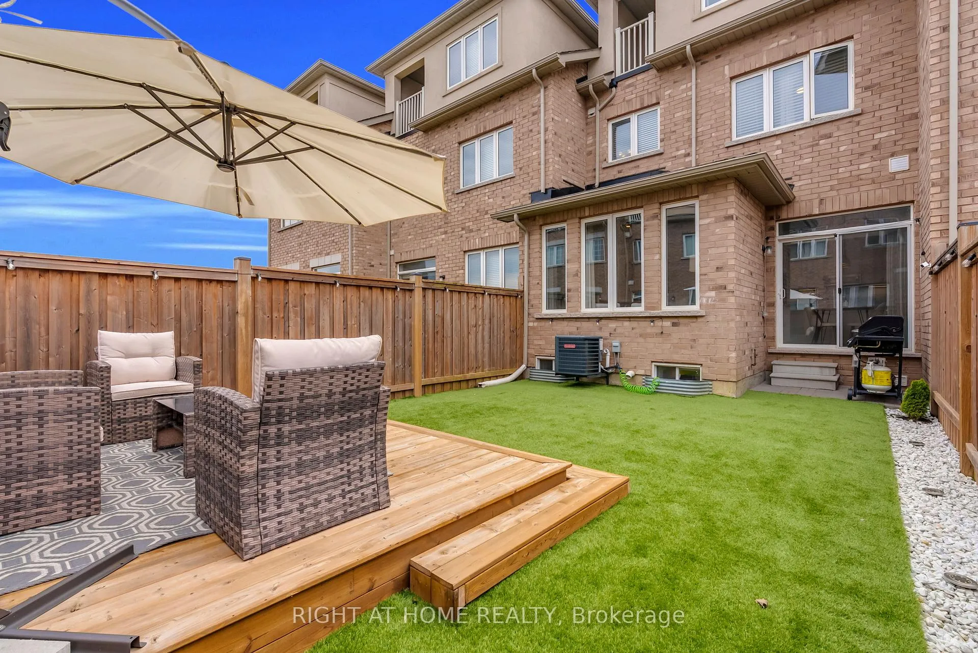 Photo 45 of 35 Talence Drive, Hamilton, Stoney Creek Mountain — HOMEH