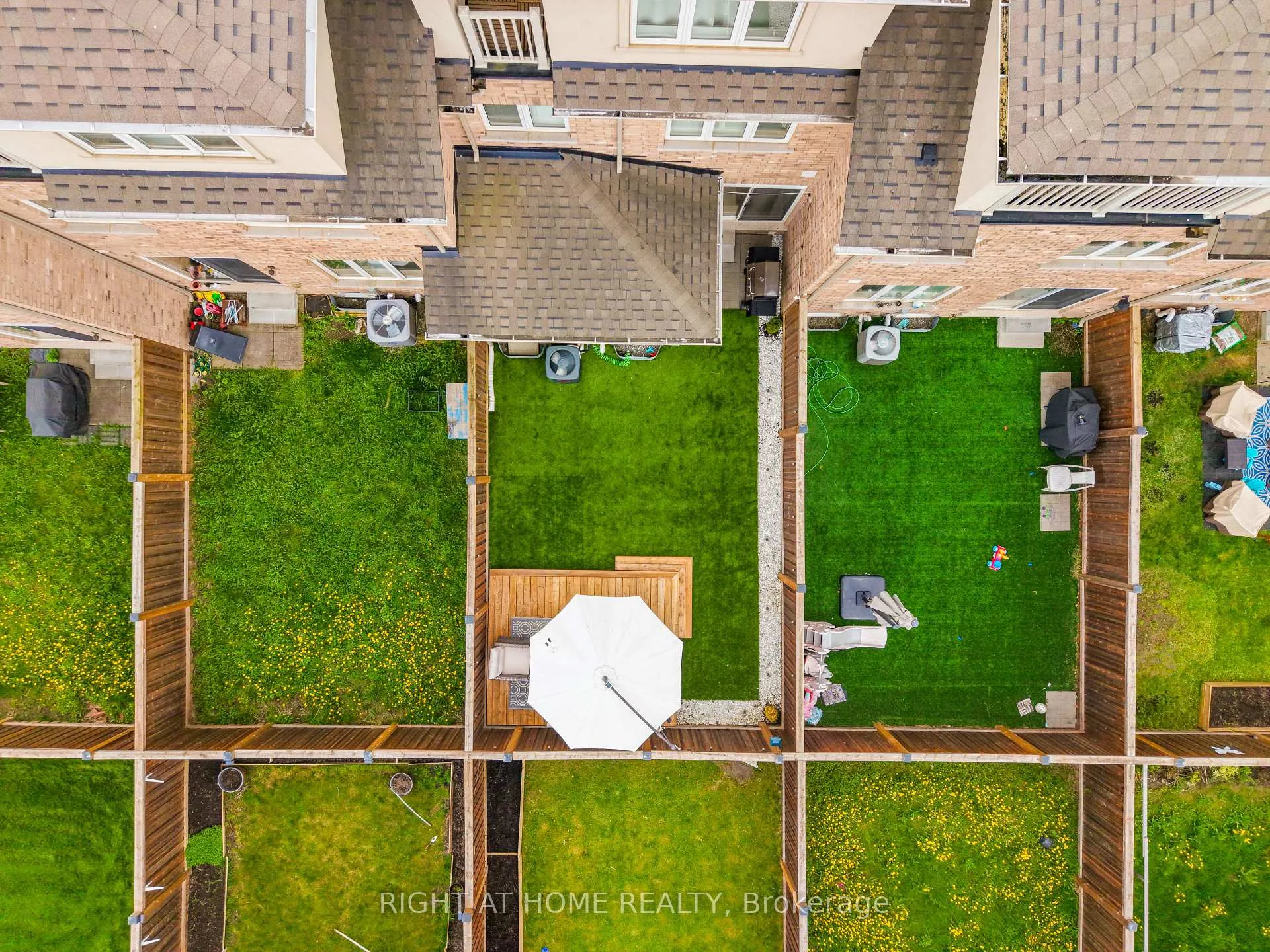 Photo 46 of 35 Talence Drive, Hamilton, Stoney Creek Mountain — HOMEH