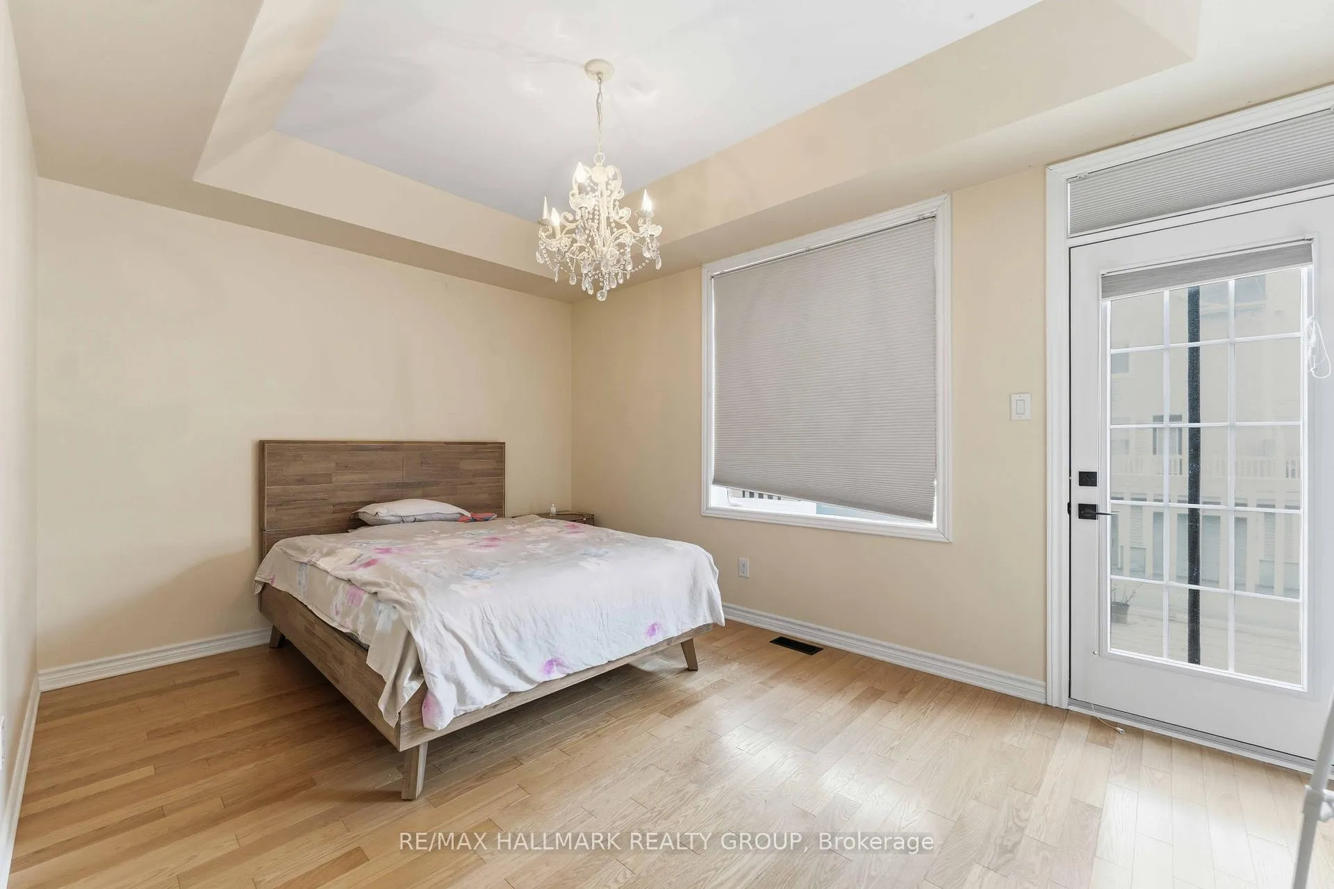 Photo 11 of 137 Eye Bright Crescent, Ottawa, Riverside South/Gloucester Glen — HOMEH