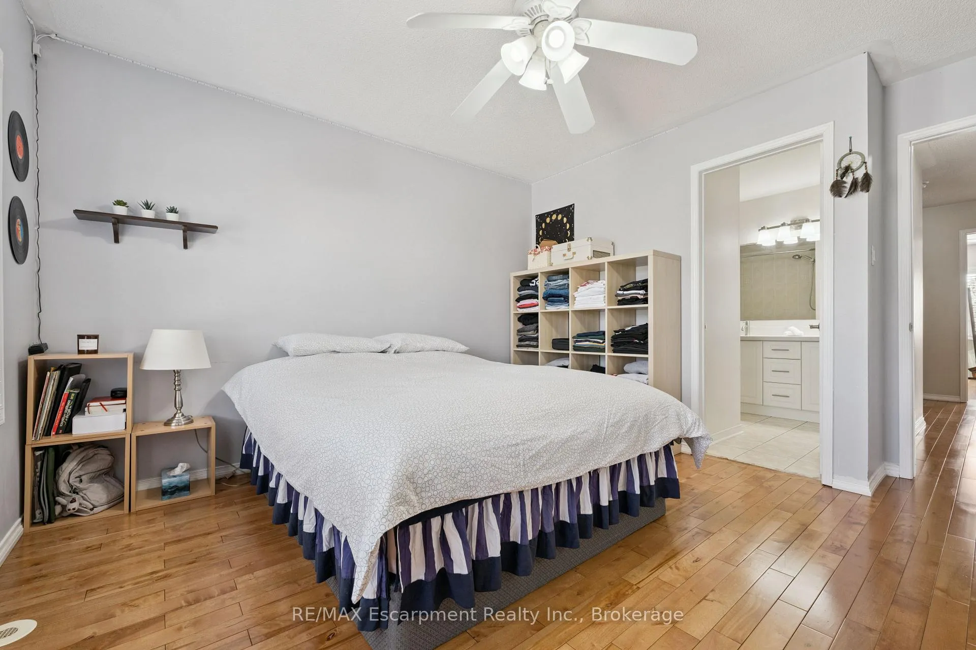 Photo 24 of 5360 Dryden Avenue, Burlington, Orchard — HOMEH