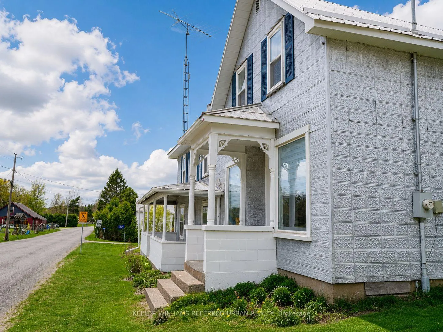 Photo 3 of 1004 Brock Road, Frontenac, Frontenac Centre — HOMEH