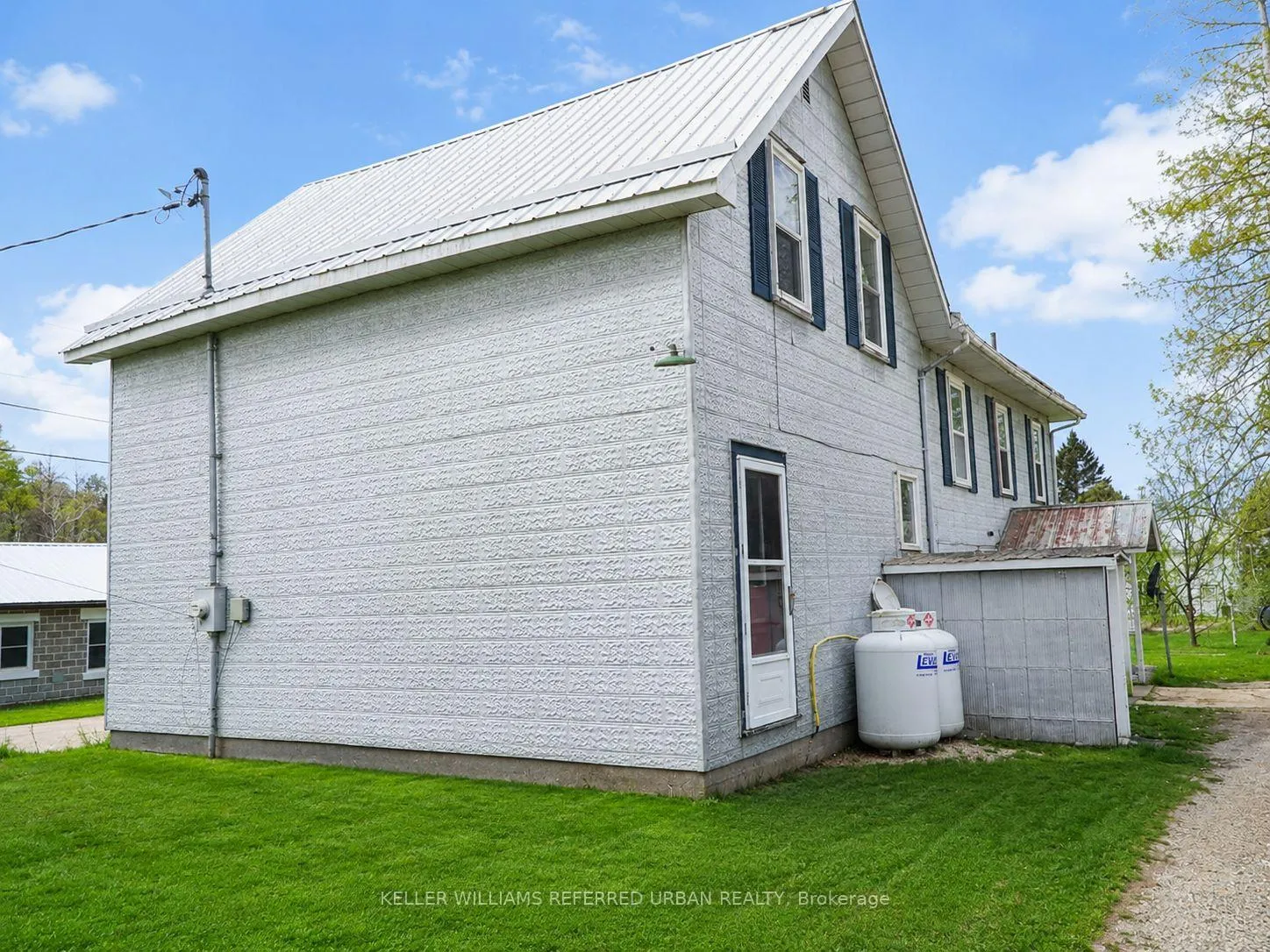 Photo 4 of 1004 Brock Road, Frontenac, Frontenac Centre — HOMEH