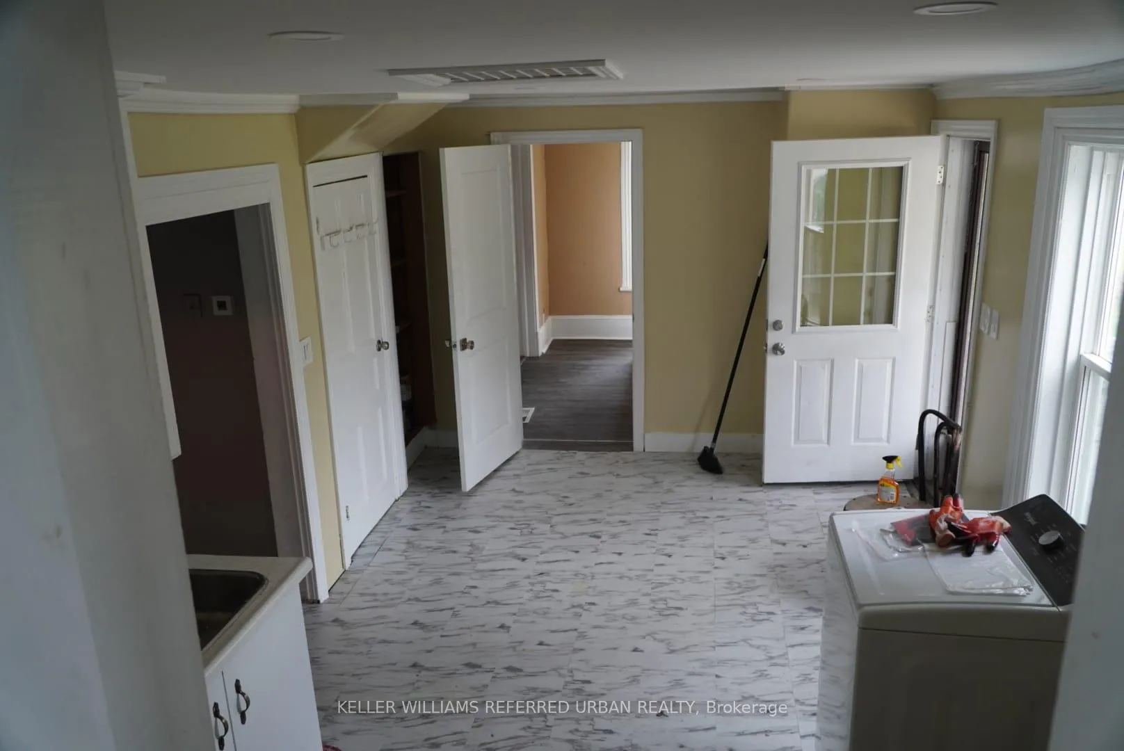 Photo 9 of 1004 Brock Road, Frontenac, Frontenac Centre — HOMEH
