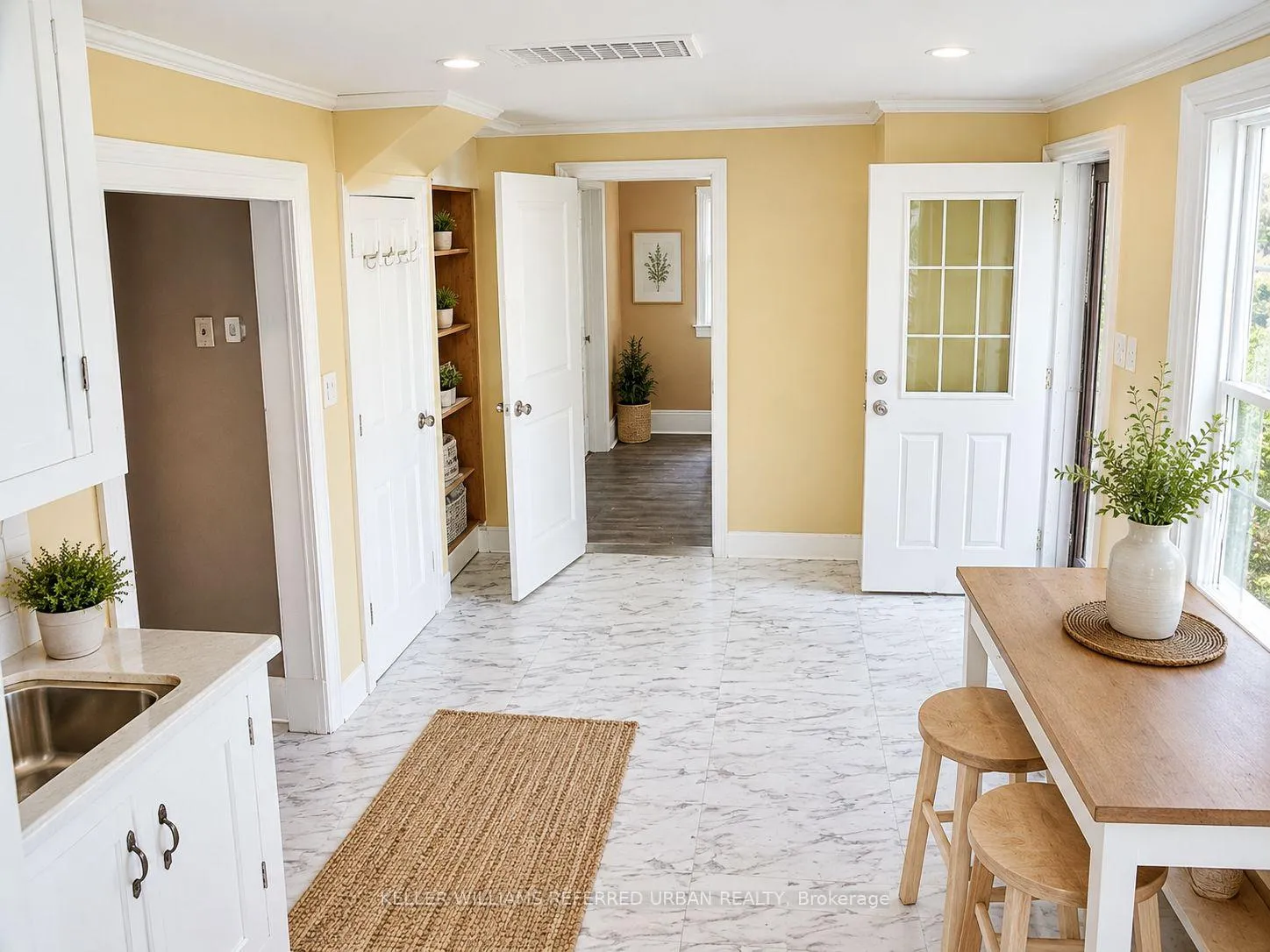Photo 10 of 1004 Brock Road, Frontenac, Frontenac Centre — HOMEH