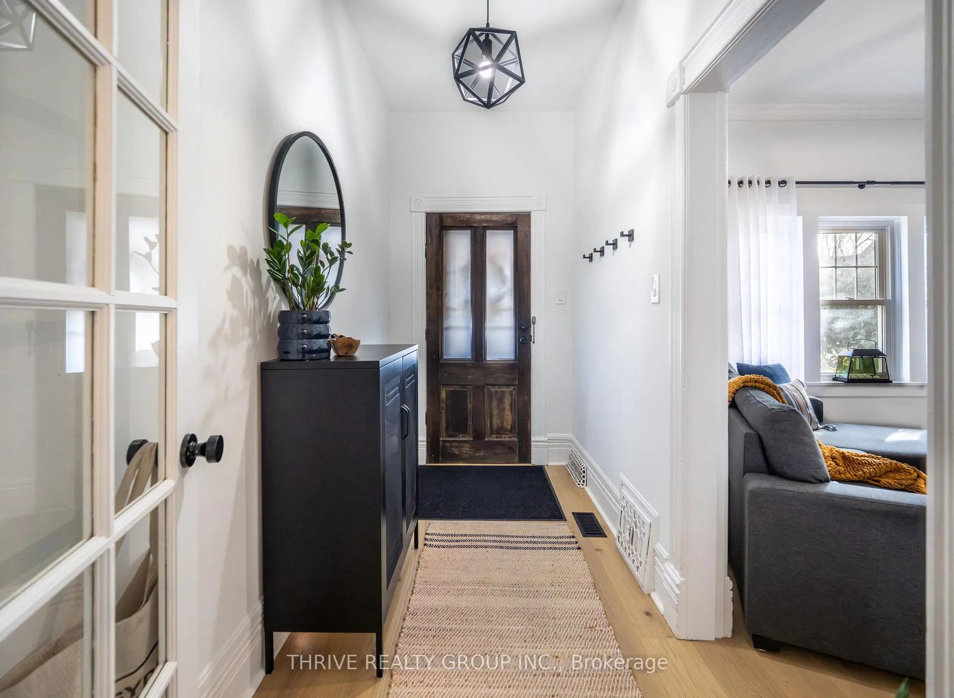 Photo 5 of 12 Arthur Street, London, East F — HOMEH