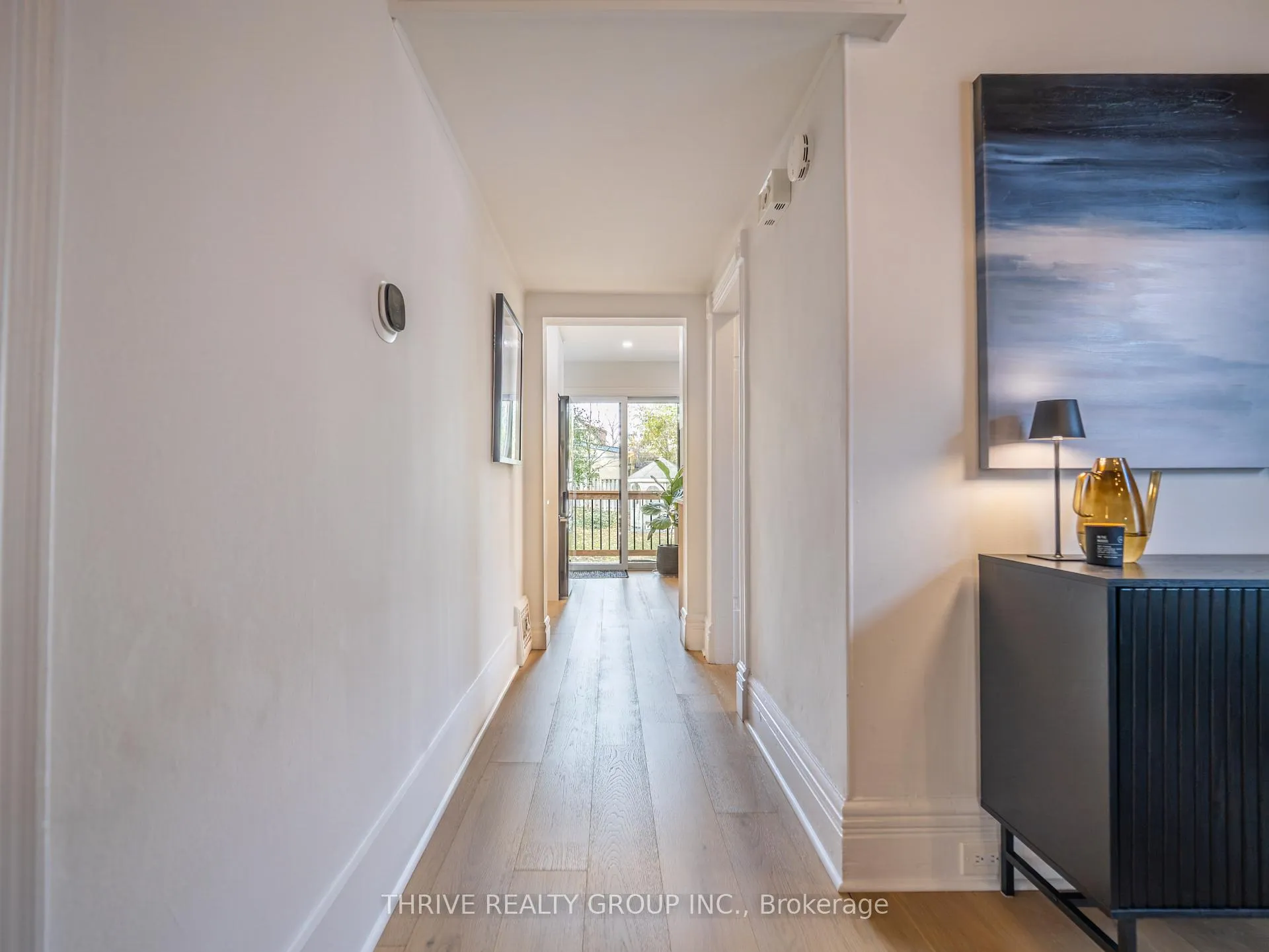 Photo 23 of 12 Arthur Street, London, East F — HOMEH
