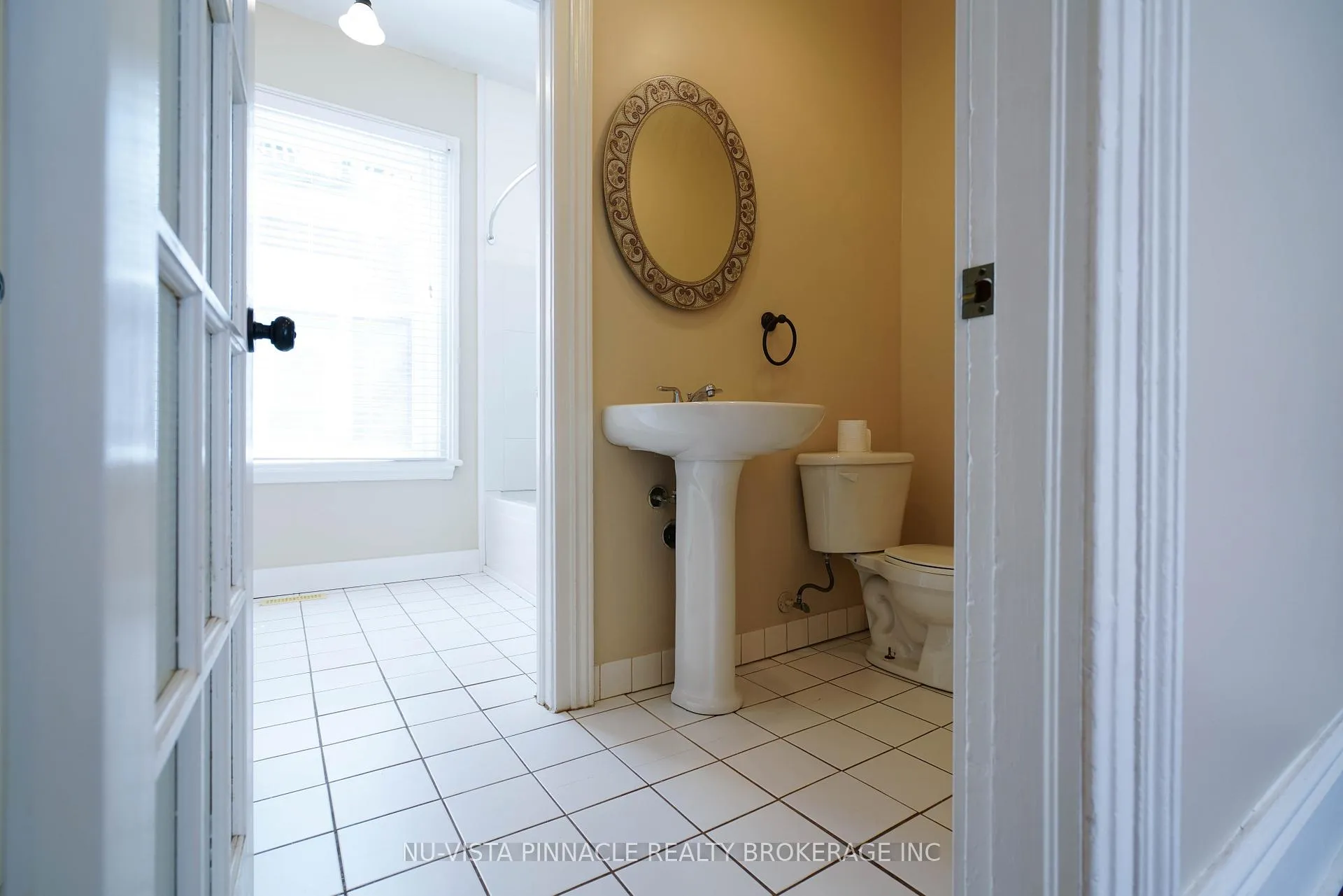 Photo 9 of 571 Dufferin Avenue, London, East F — HOMEH