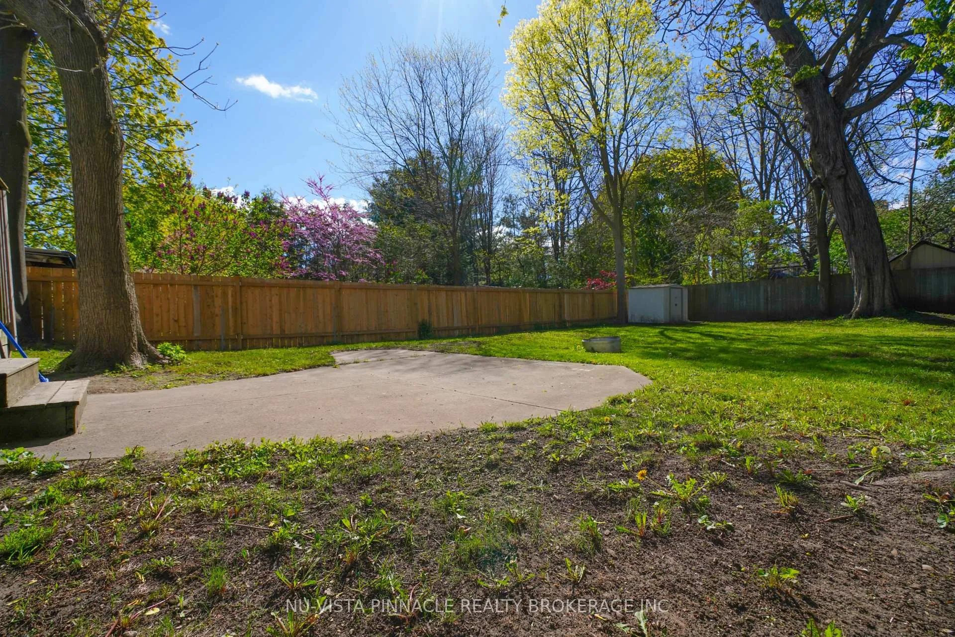 Photo 15 of 571 Dufferin Avenue, London, East F — HOMEH