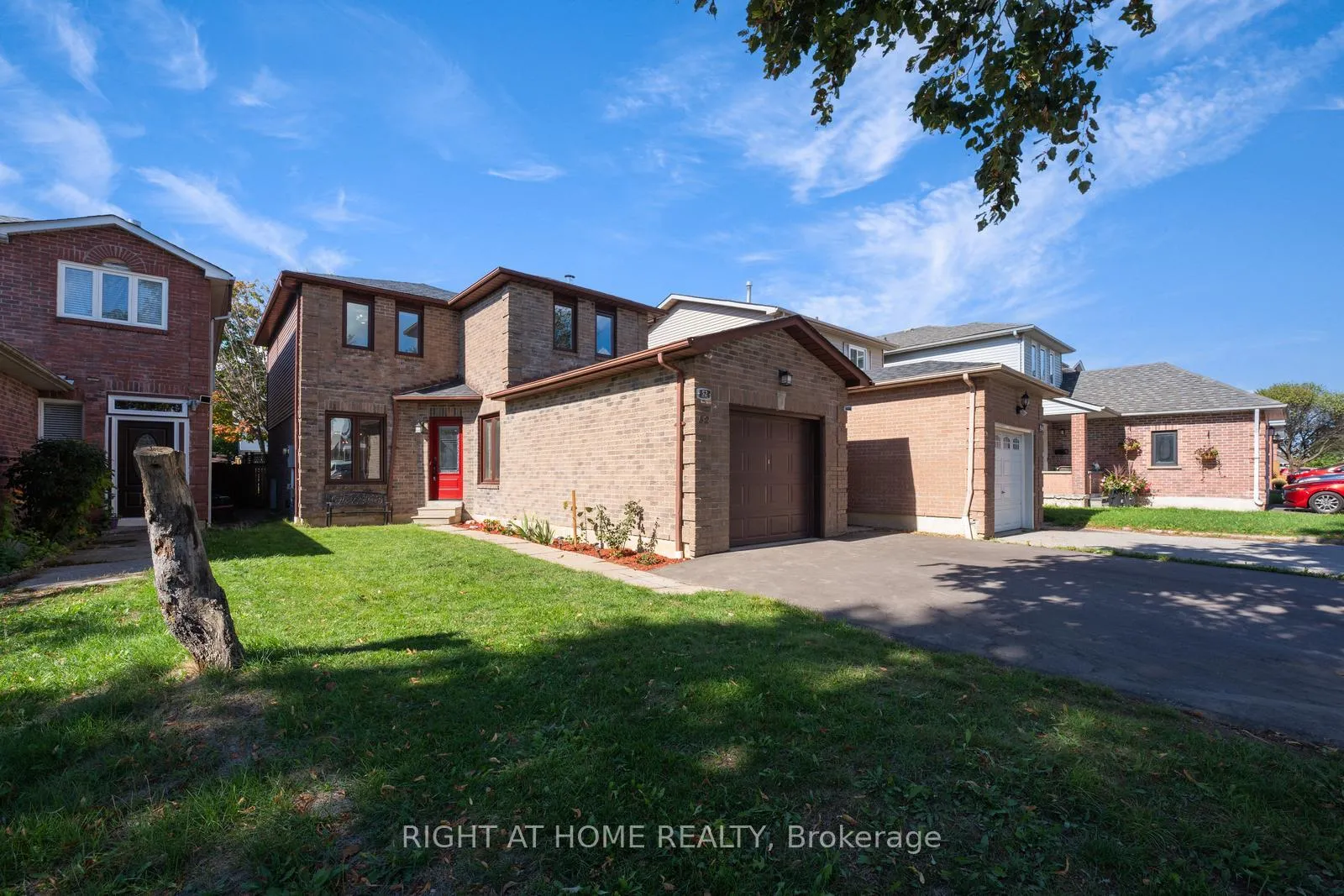 Photo 2 of 52 Dobson Drive, Ajax, Central — HOMEH