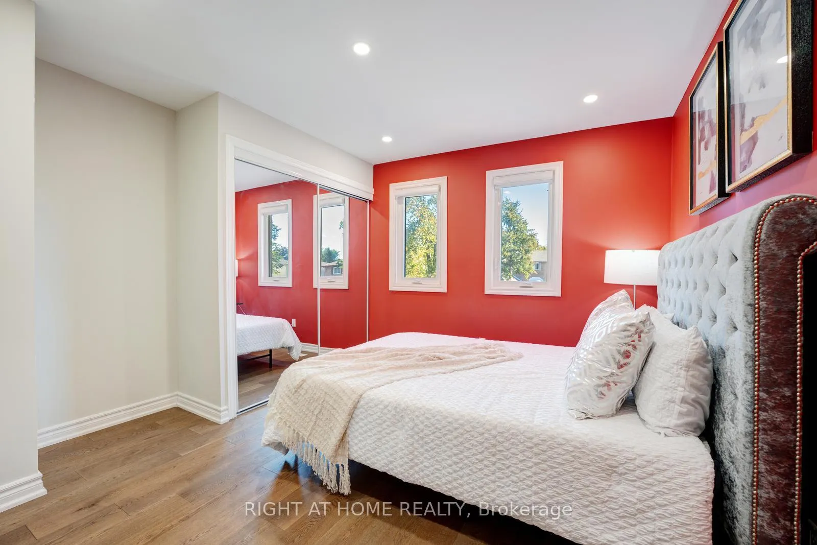 Photo 25 of 52 Dobson Drive, Ajax, Central — HOMEH