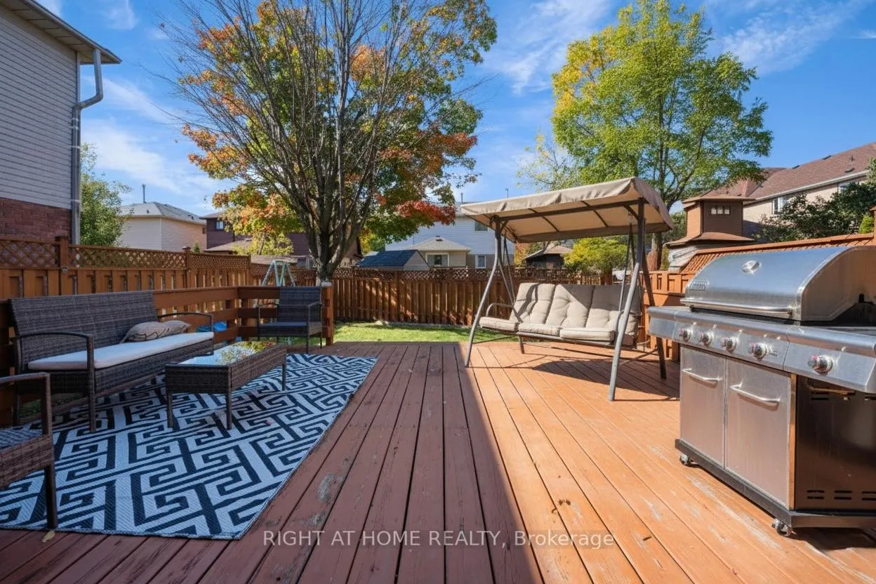 Photo 48 of 52 Dobson Drive, Ajax, Central — HOMEH