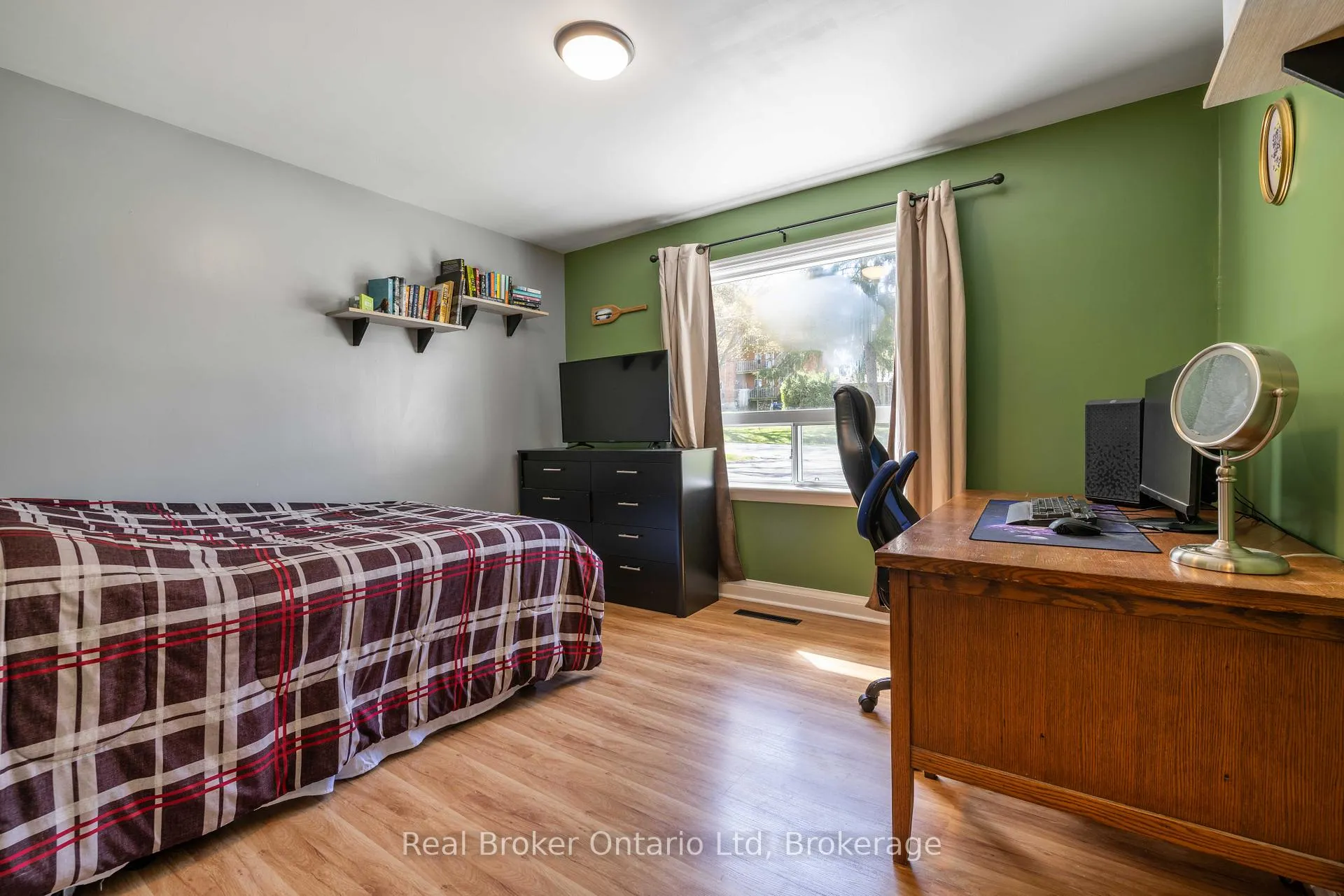 Photo 21 of 38 Mill Street, Arran-Elderslie — HOMEH