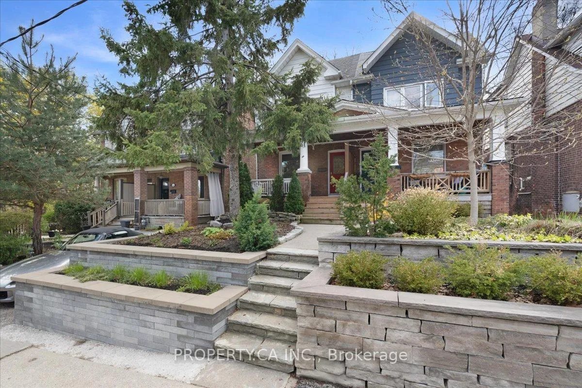 Front of 44 Beach View Crescent