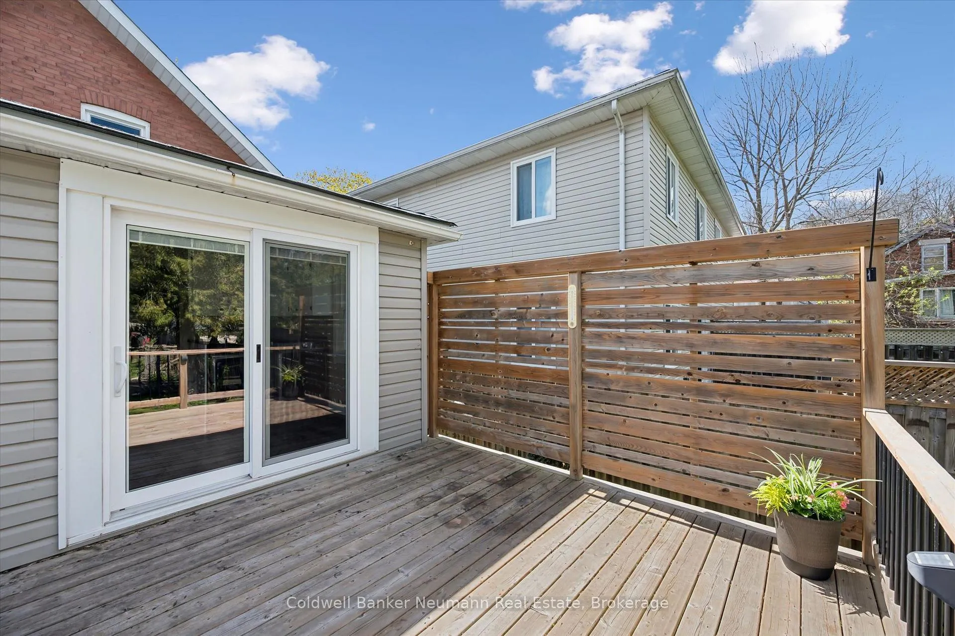 Photo 22 of 30 Huron Street, Guelph, St. Patrick's Ward — HOMEH