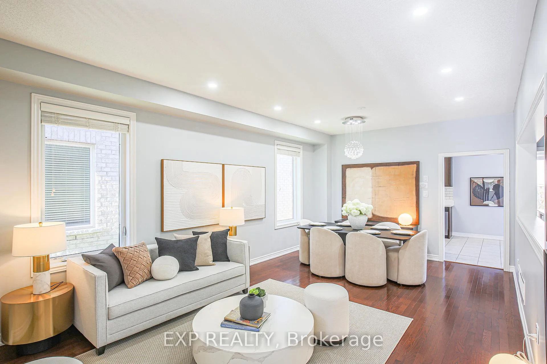 Photo 2 of 67 Pineforest Place, Markham, Wismer — HOMEH