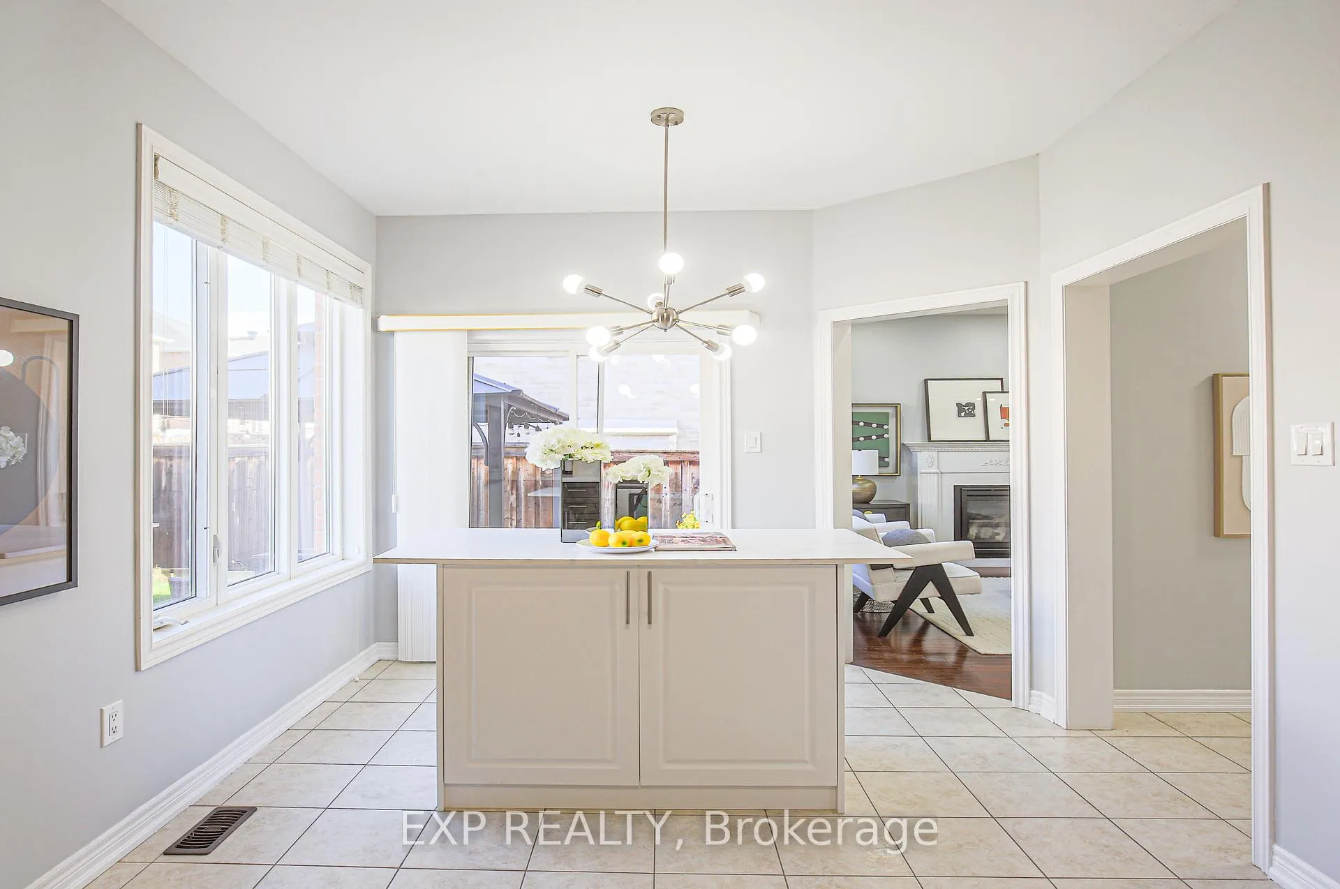 Photo 12 of 67 Pineforest Place, Markham, Wismer — HOMEH