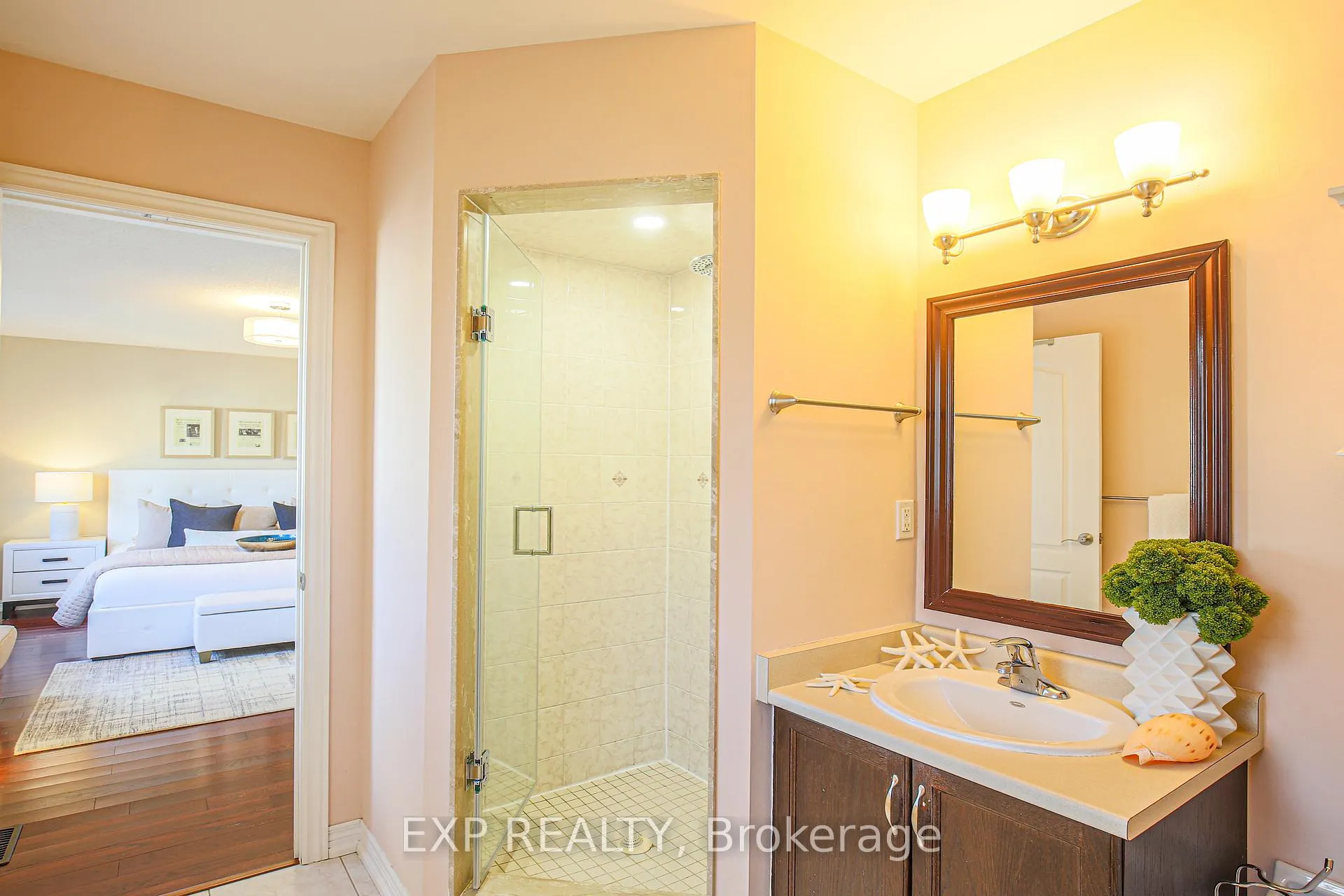Photo 22 of 67 Pineforest Place, Markham, Wismer — HOMEH