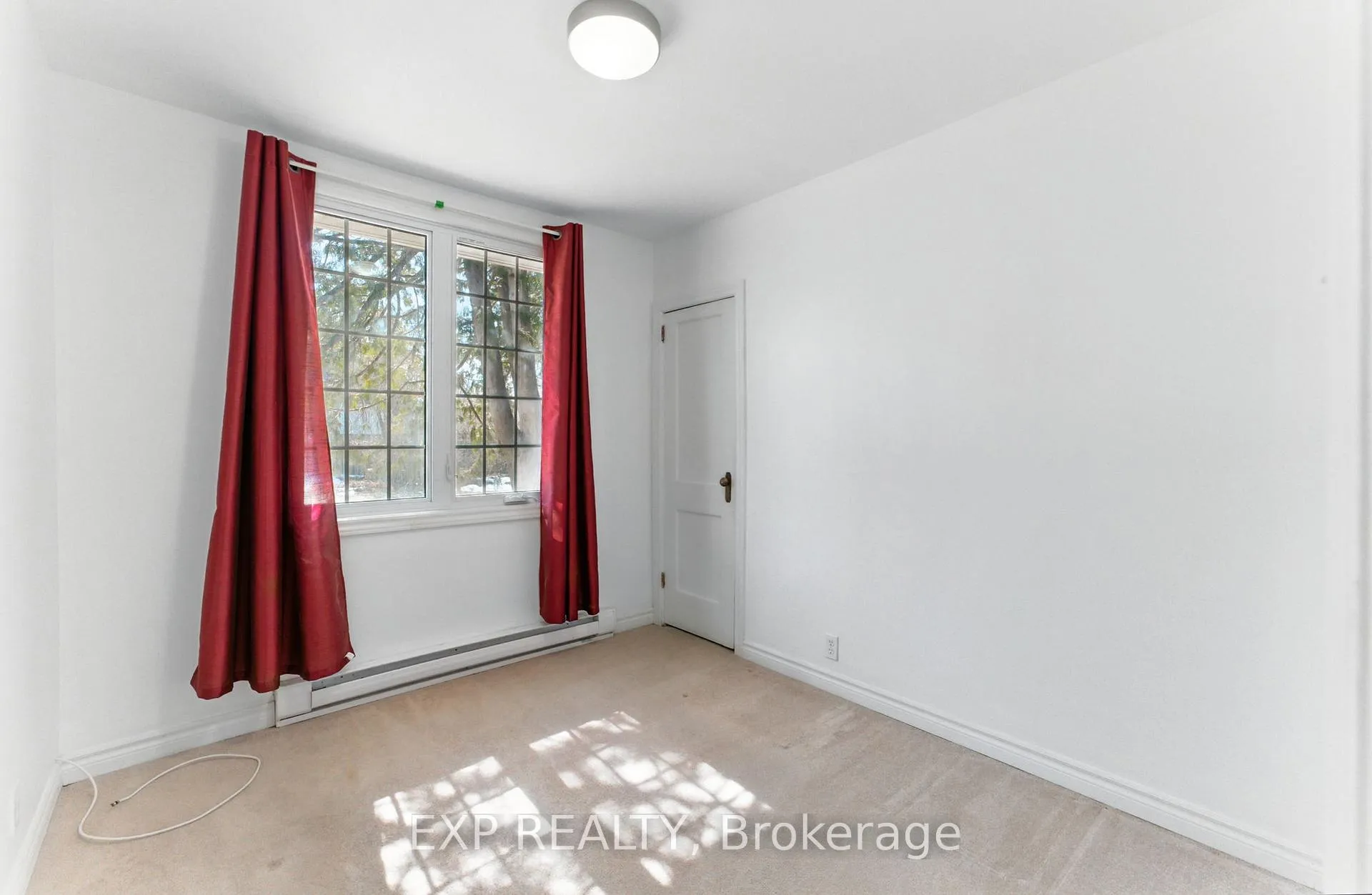 Photo 12 of 34 Lyons Lane, Georgina, Historic Lakeshore Communities — HOMEH
