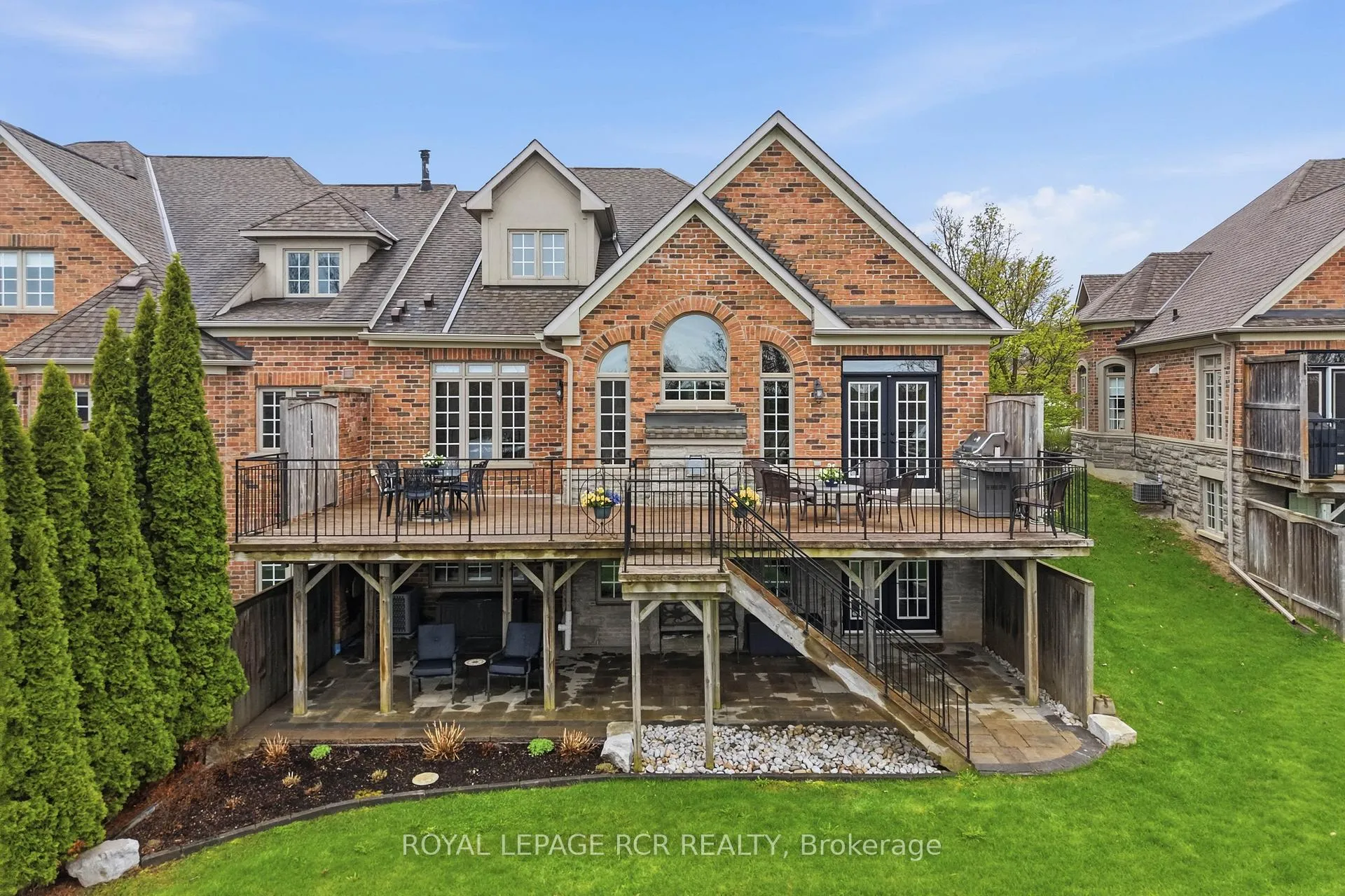 Photo 1 of Unit 88, 6 Danbrook Court, Aurora, Aurora Estates — HOMEH
