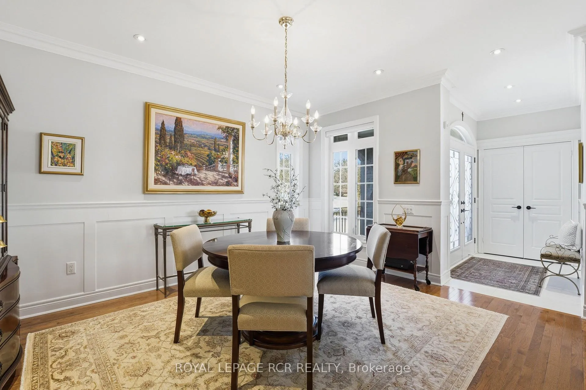 Photo 4 of Unit 88, 6 Danbrook Court, Aurora, Aurora Estates — HOMEH
