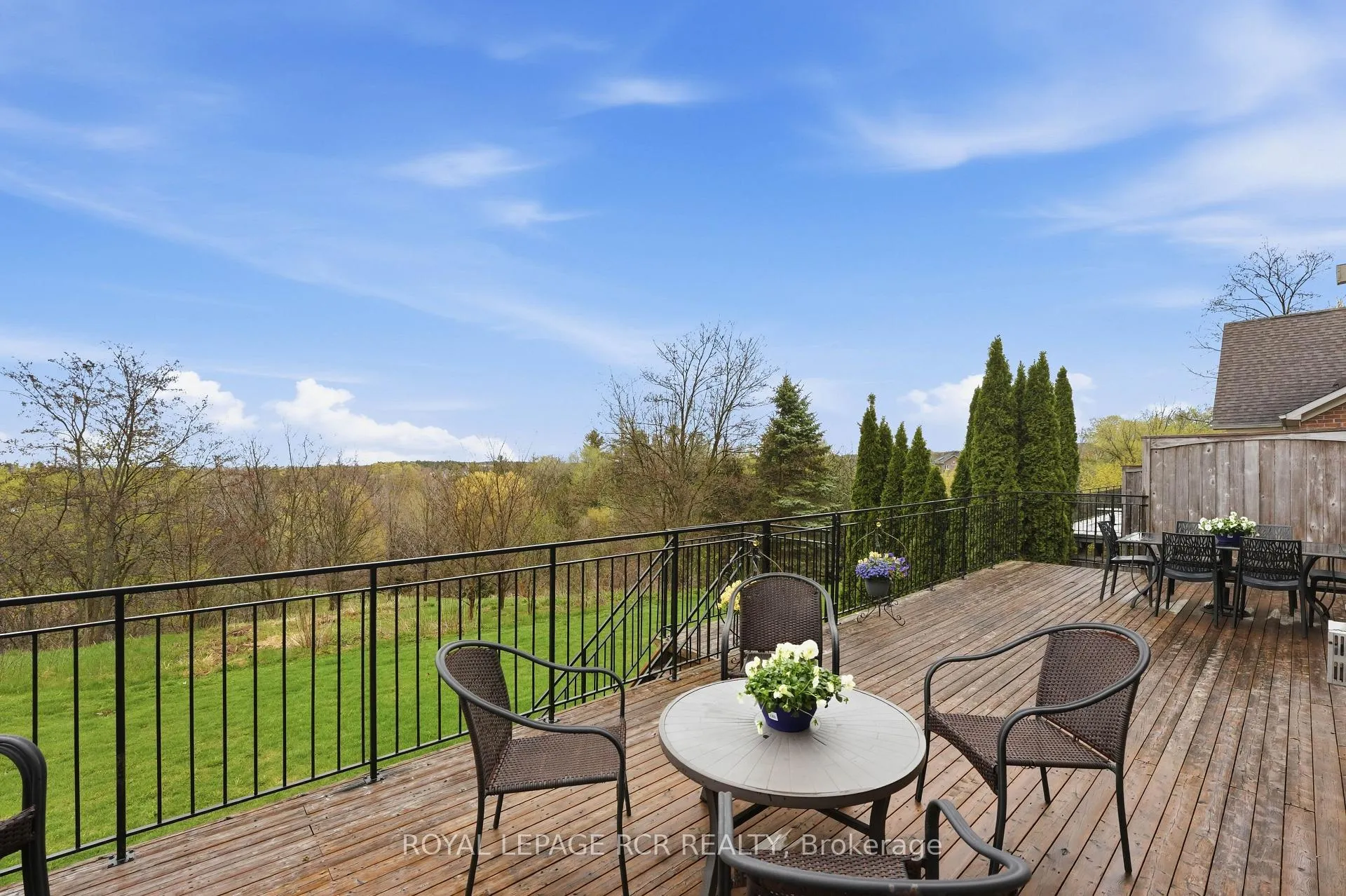 Photo 37 of Unit 88, 6 Danbrook Court, Aurora, Aurora Estates — HOMEH