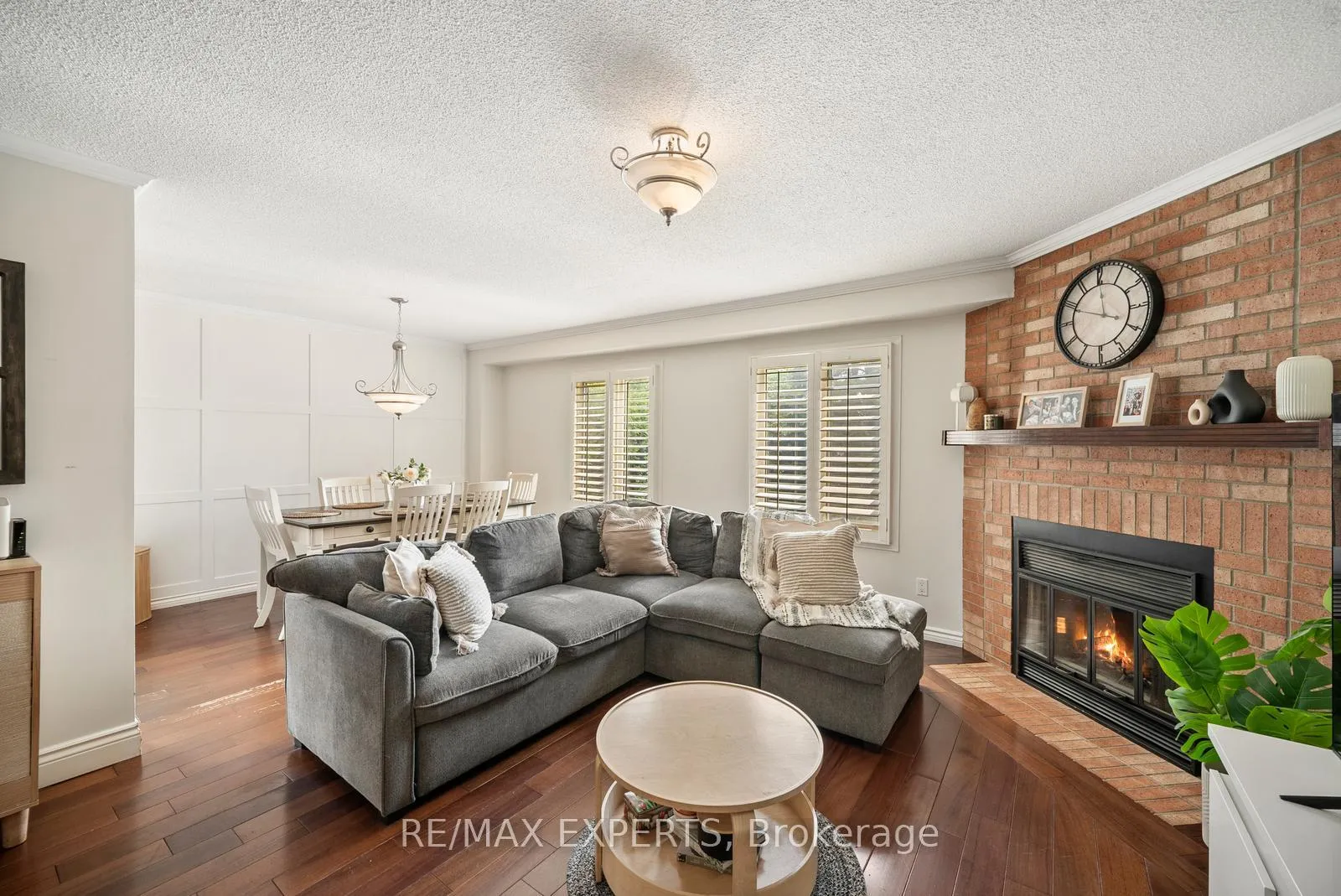 Photo 6 of 11 Penton Drive, Barrie, West Bayfield — HOMEH