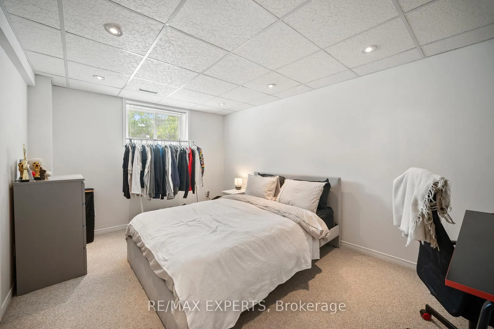 Photo 20 of 11 Penton Drive, Barrie, West Bayfield — HOMEH