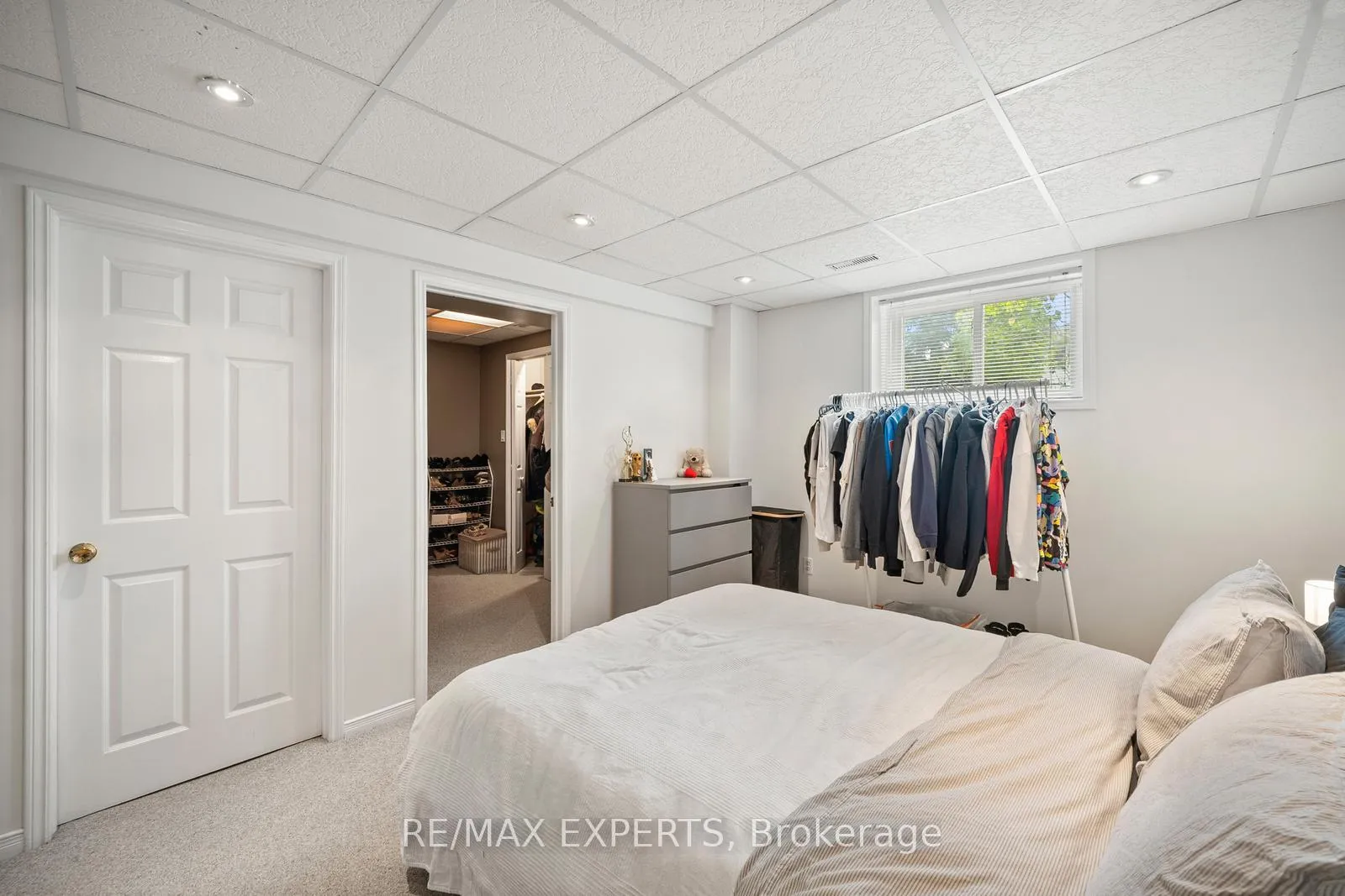 Photo 21 of 11 Penton Drive, Barrie, West Bayfield — HOMEH