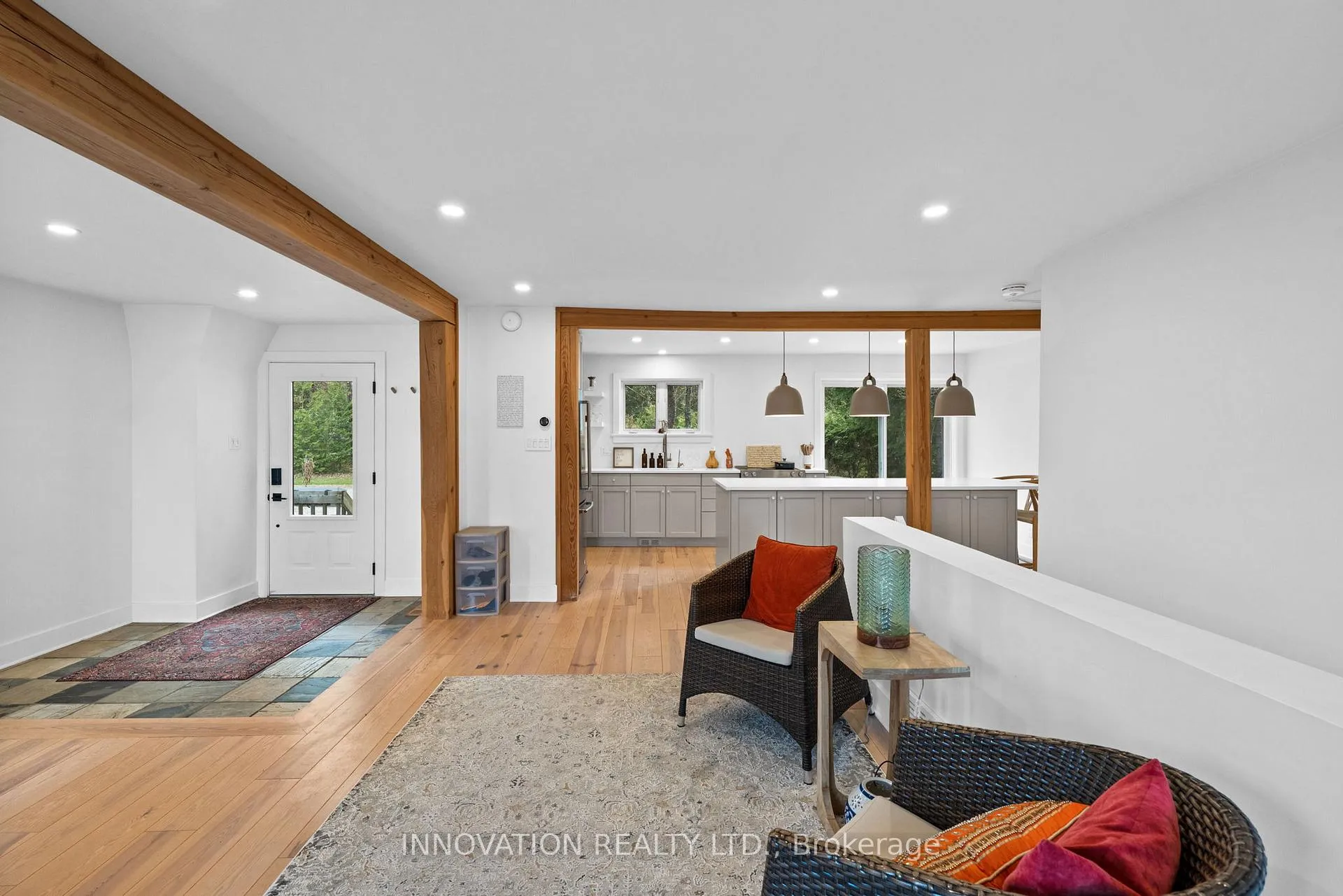 Photo 9 of 300 Riverwood Drive, Ottawa, Woodlawn/Maclarens Landing/Kilmaurs — HOMEH