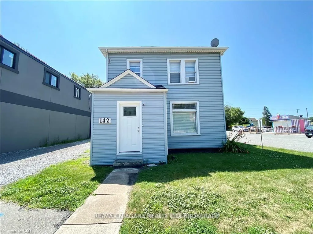 Front of Unit Rear Unit, 142 Main Street W