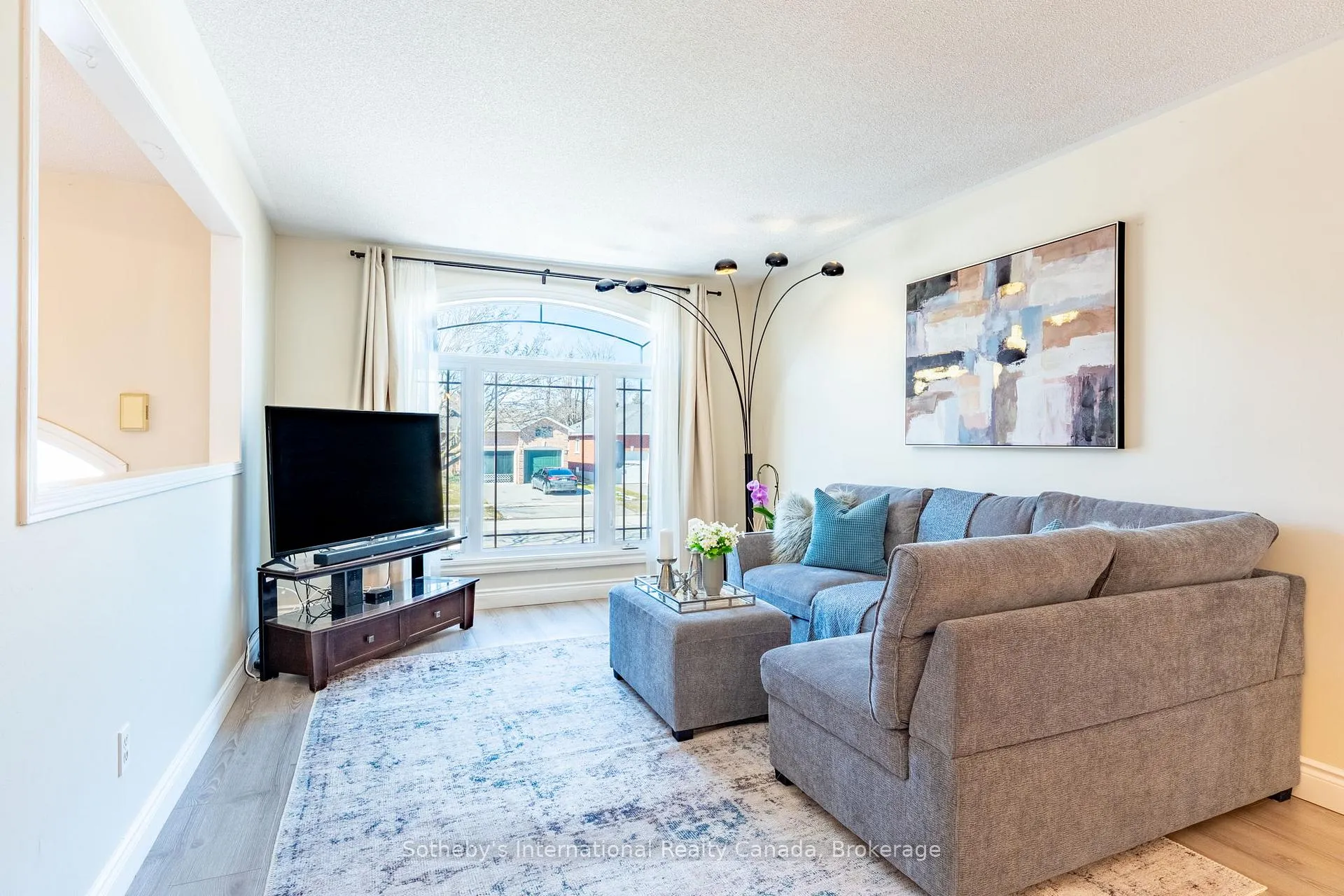 Photo 15 of 299 Harvie Road, Barrie, Holly — HOMEH