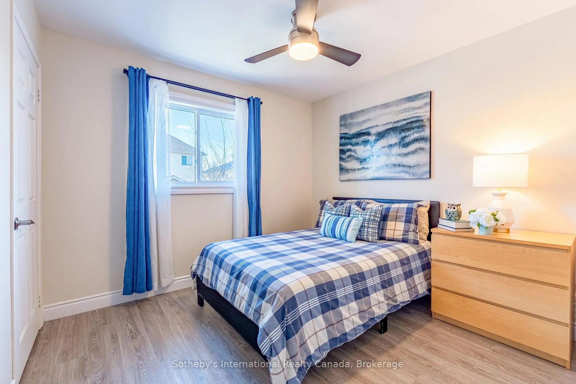 Photo 19 of 299 Harvie Road, Barrie, Holly — HOMEH