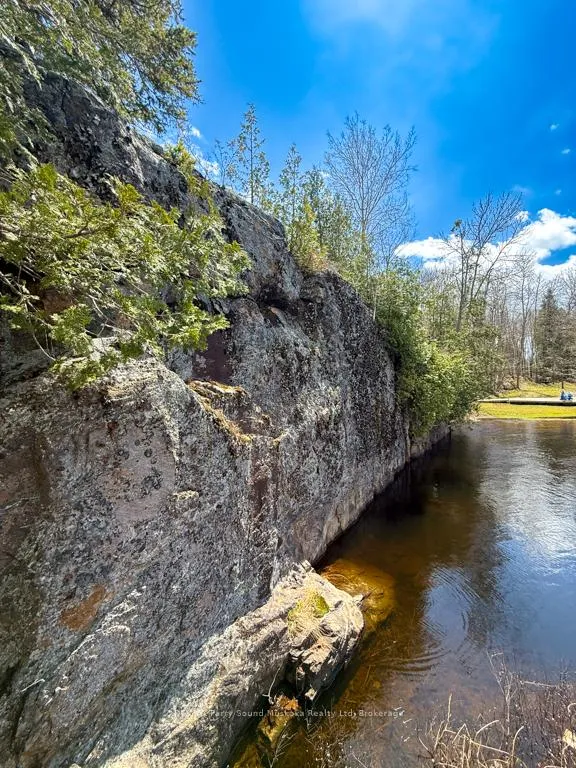 Photo 52 of 43 Bears Paw, Whitestone, Hagerman — HOMEH