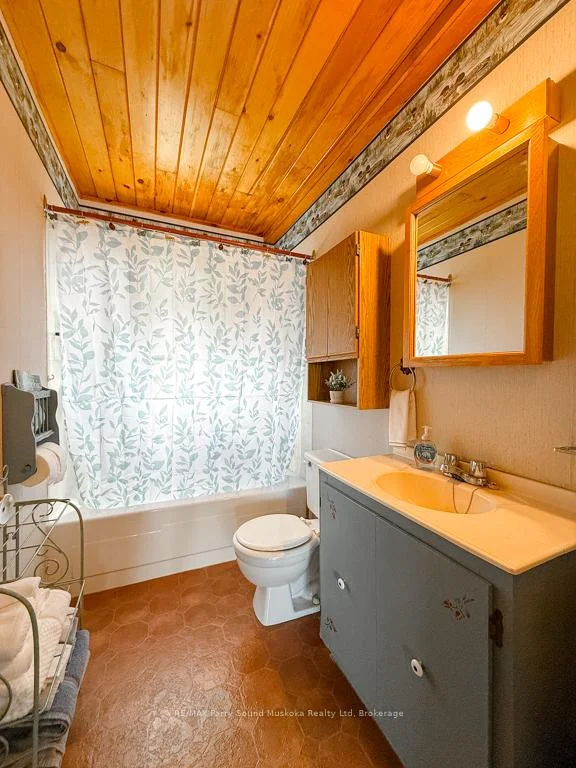 Photo 20 of 43 Bears Paw, Whitestone, Hagerman — HOMEH