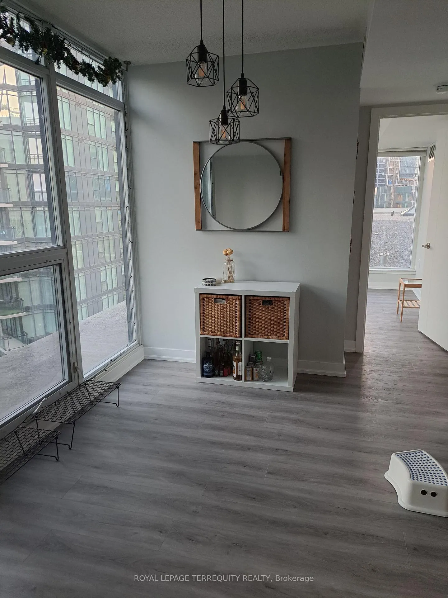 Photo 8 of Unit 1009, 8 Telegram Mews Drive, Toronto, Waterfront Communities — HOMEH